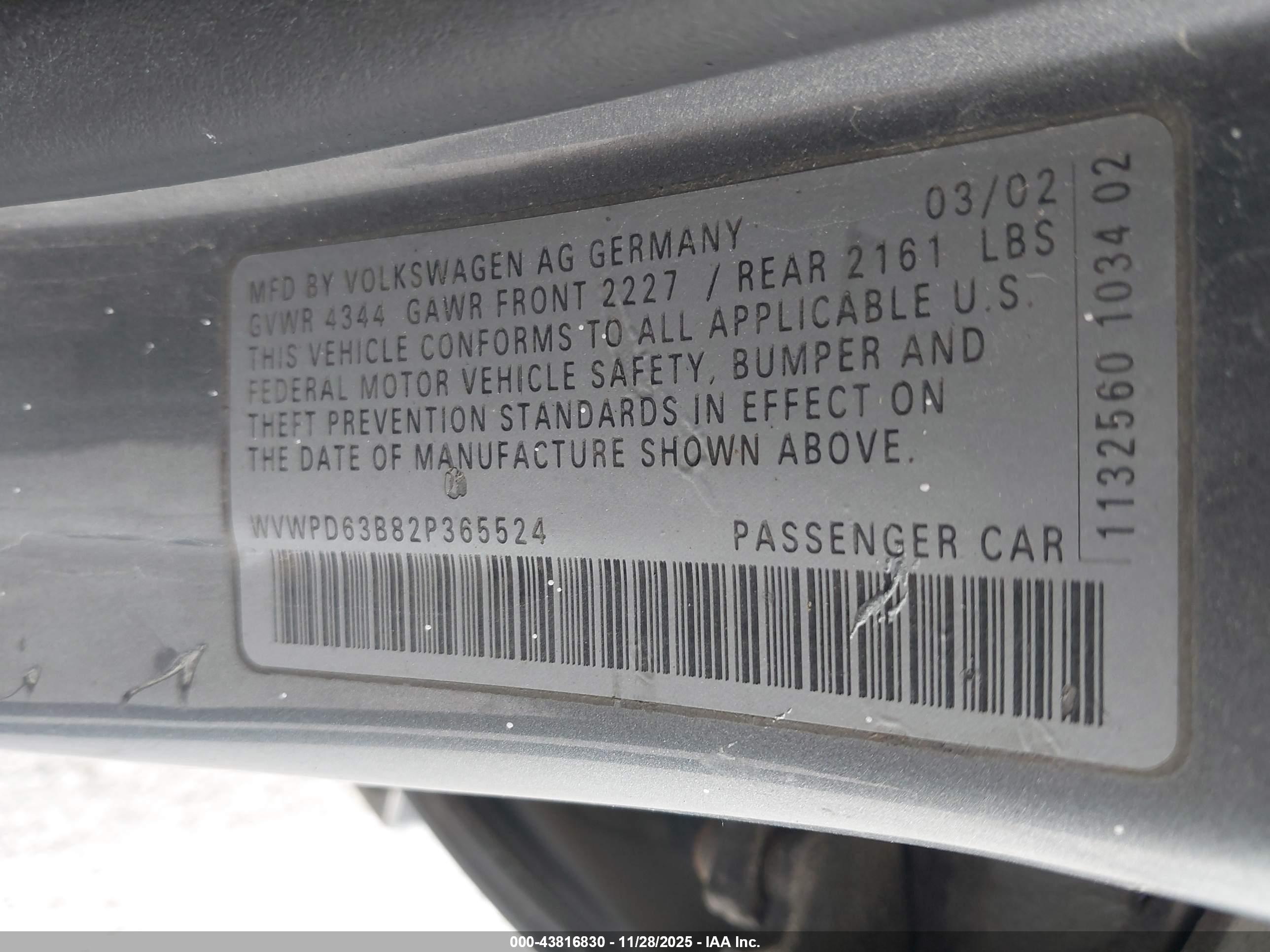 VOLKSWAGEN PASSAT image 9
