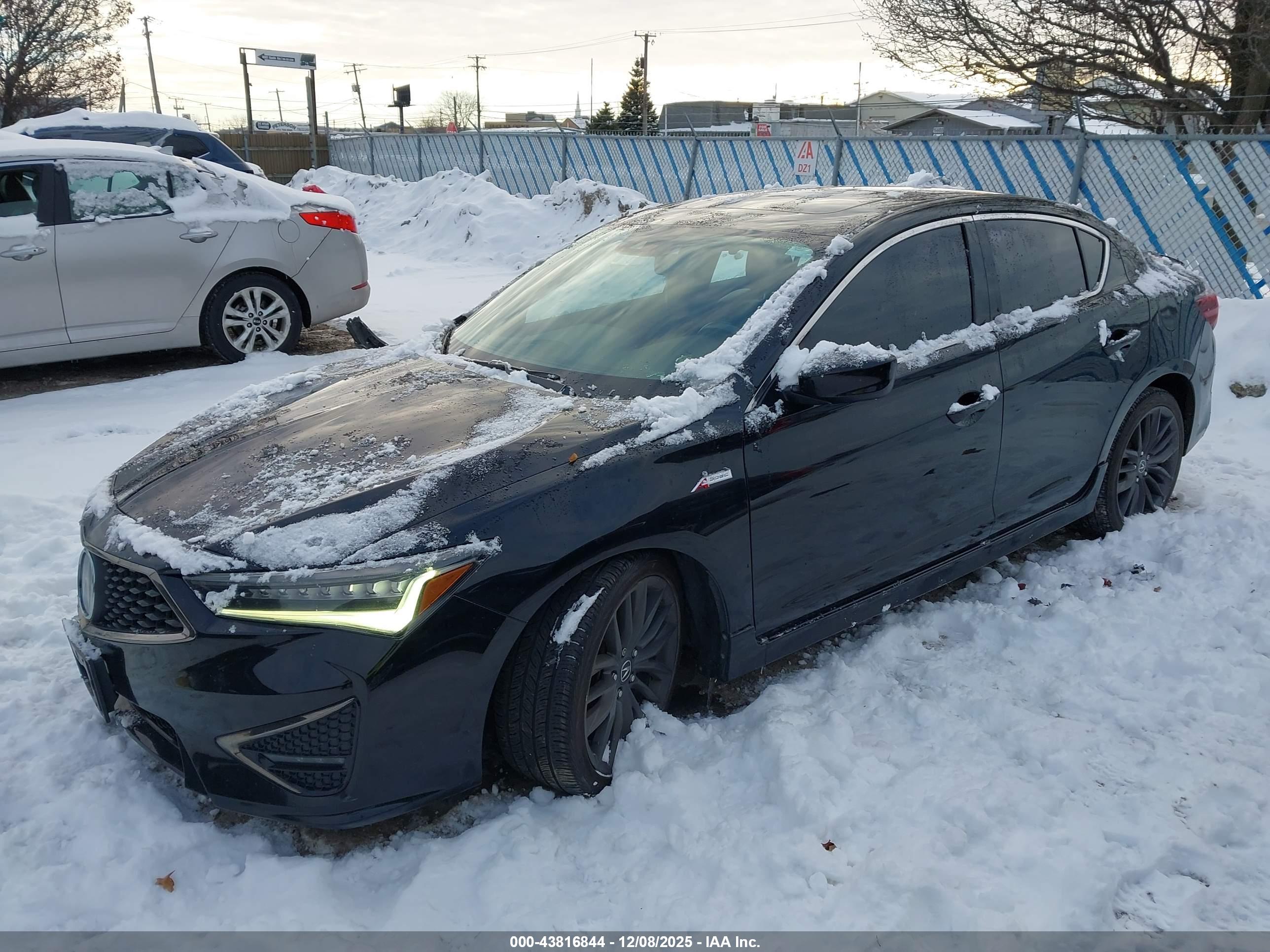ACURA ILX image 2