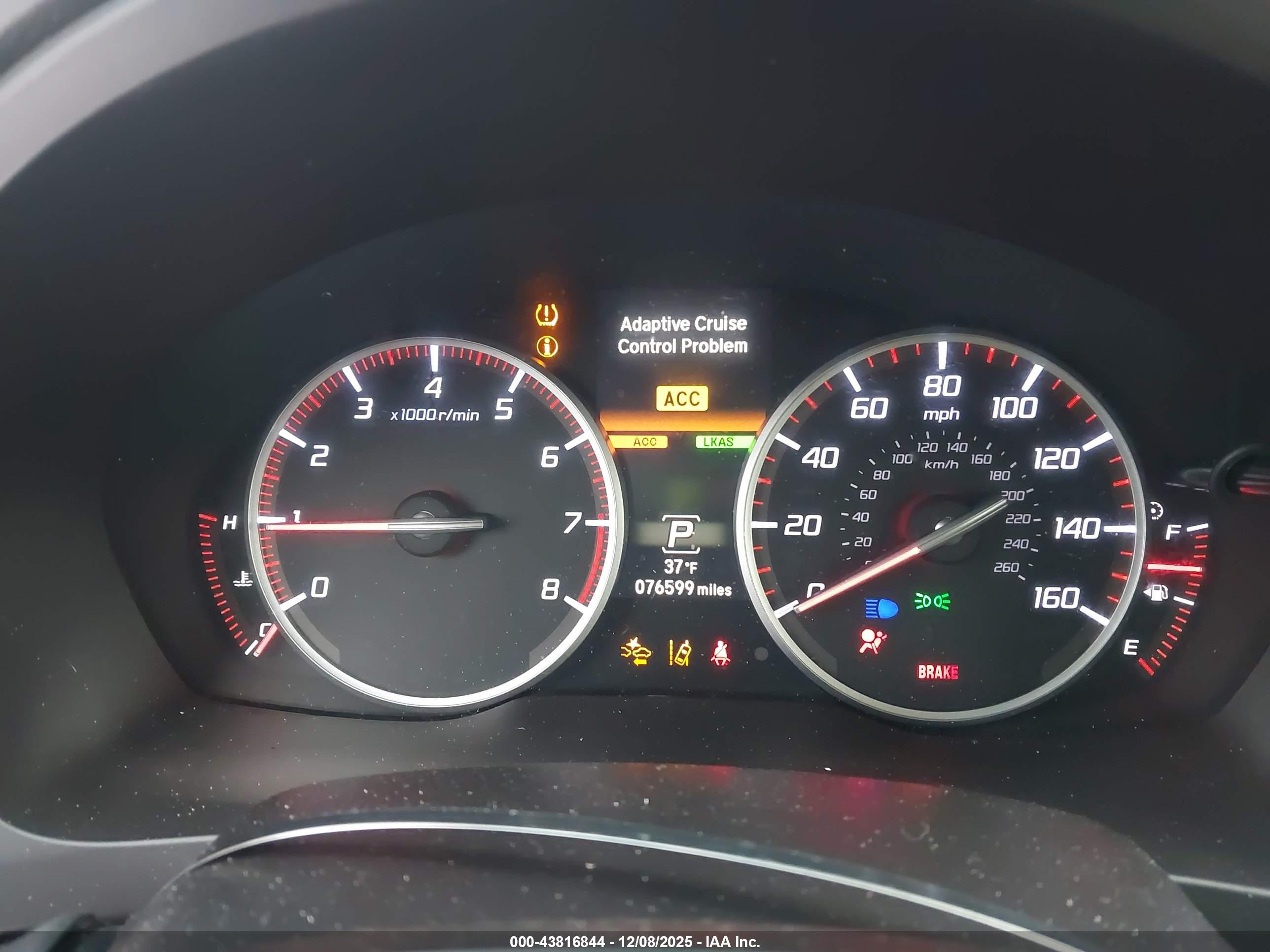 ACURA ILX image 7