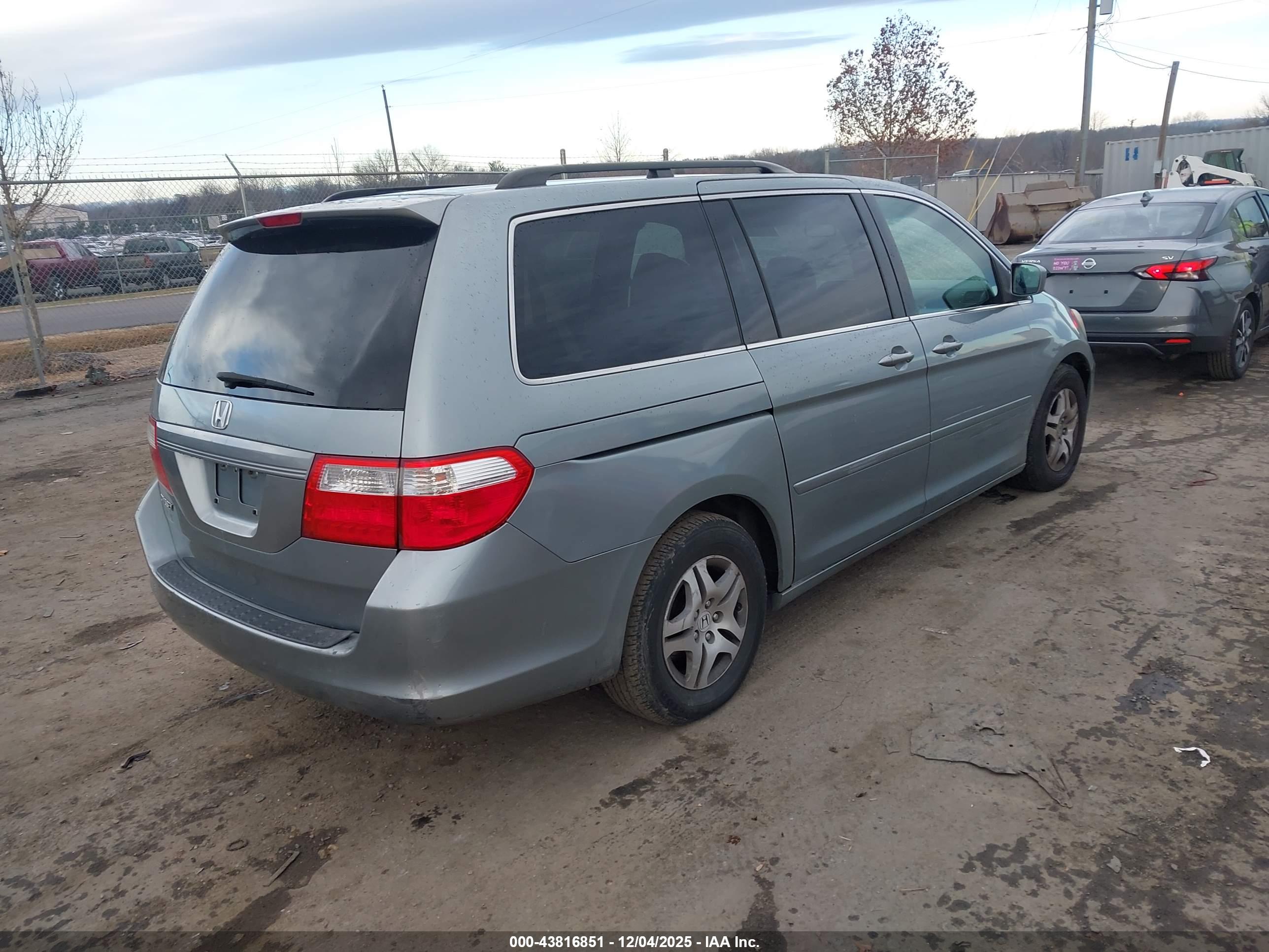 HONDA ODYSSEY image 4