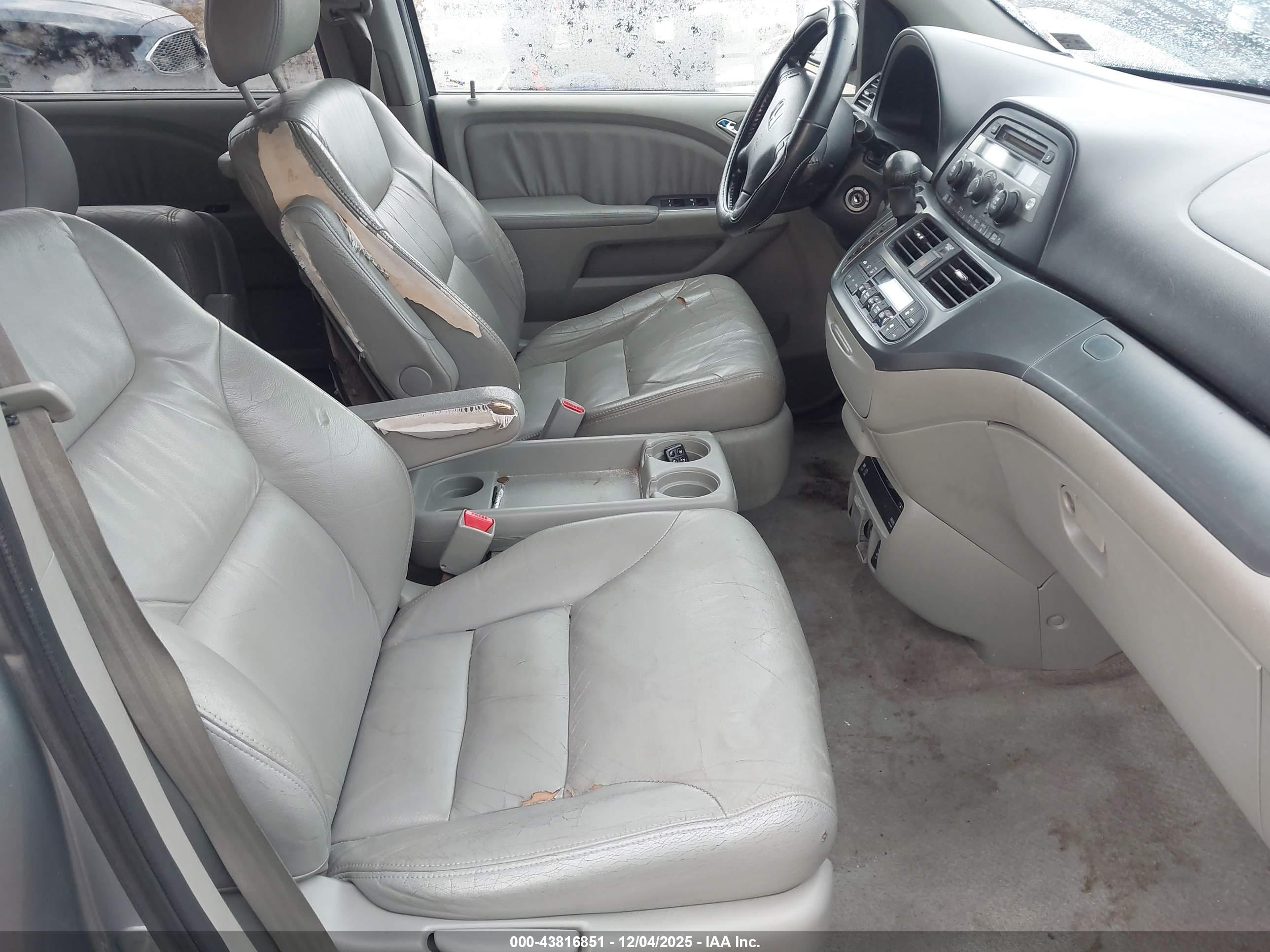 HONDA ODYSSEY image 5