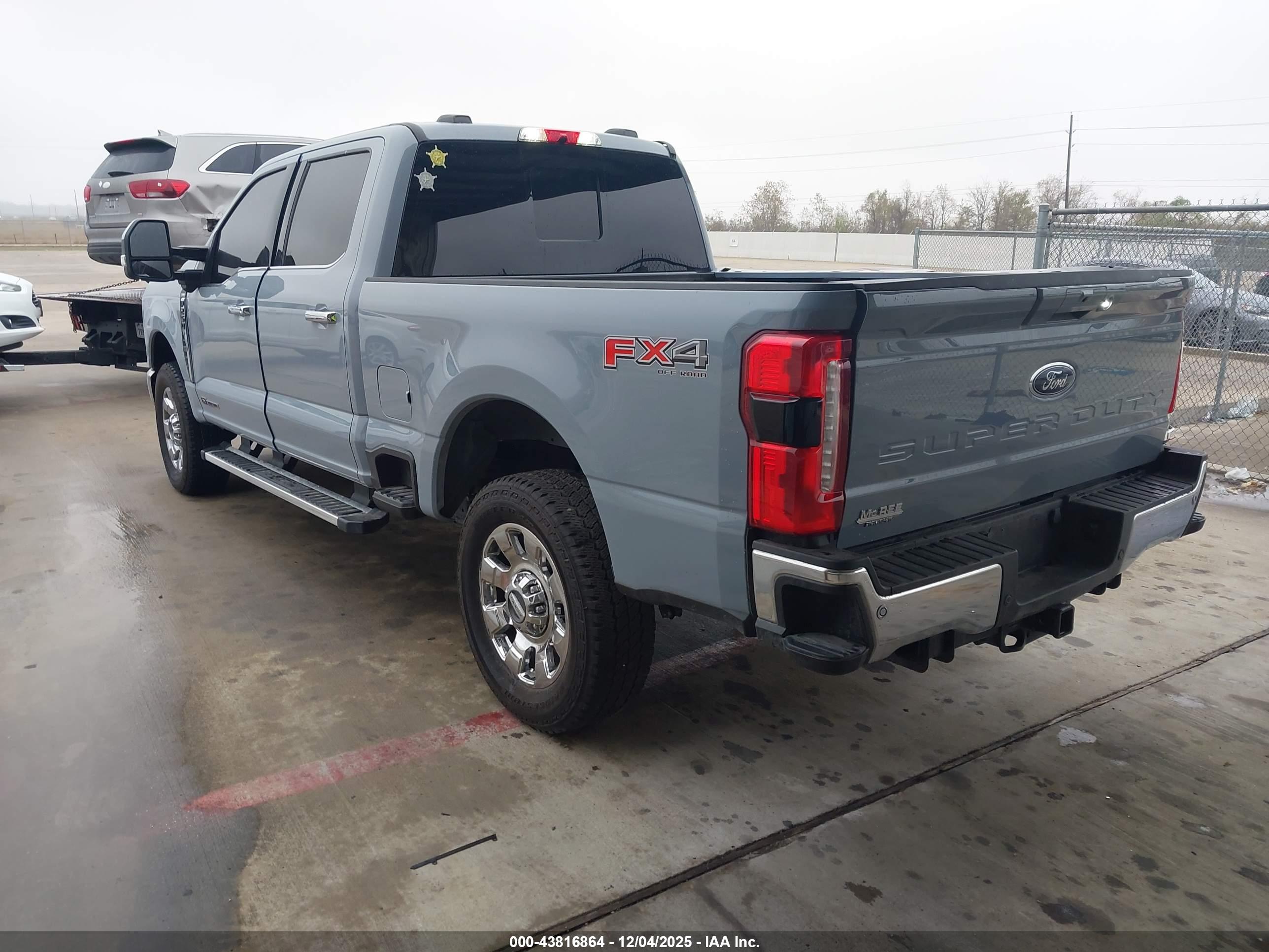 FORD F-250 image 3
