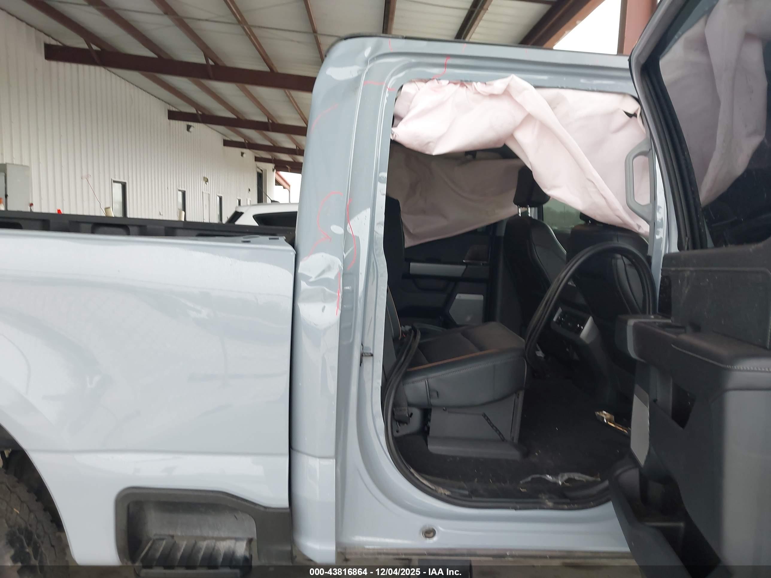 FORD F-250 image 8