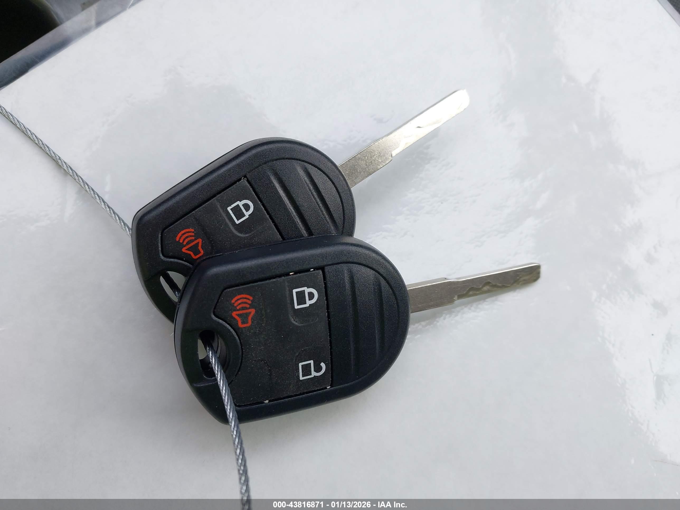 FORD ESCAPE image 11