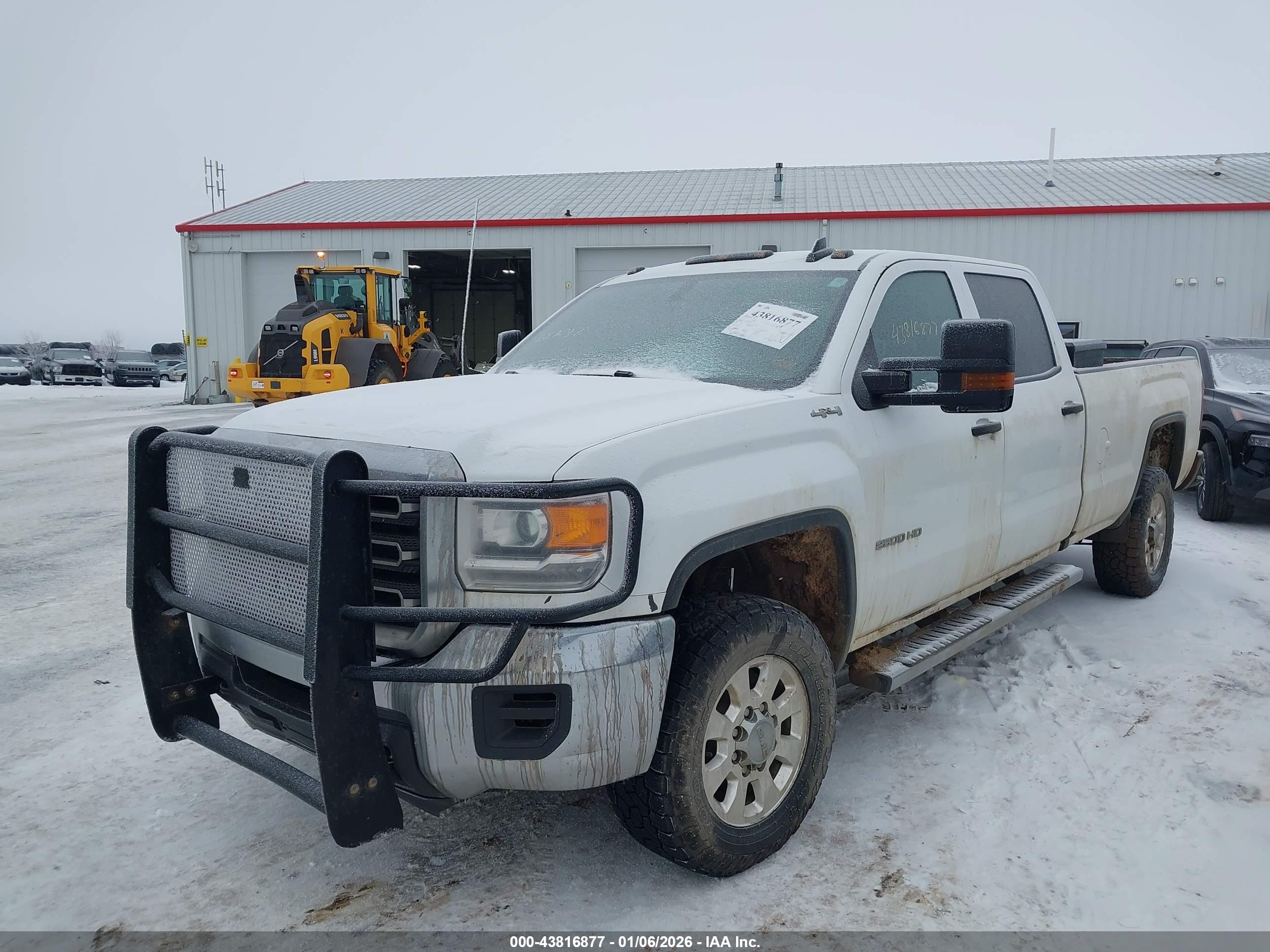 GMC SIERRA image 6