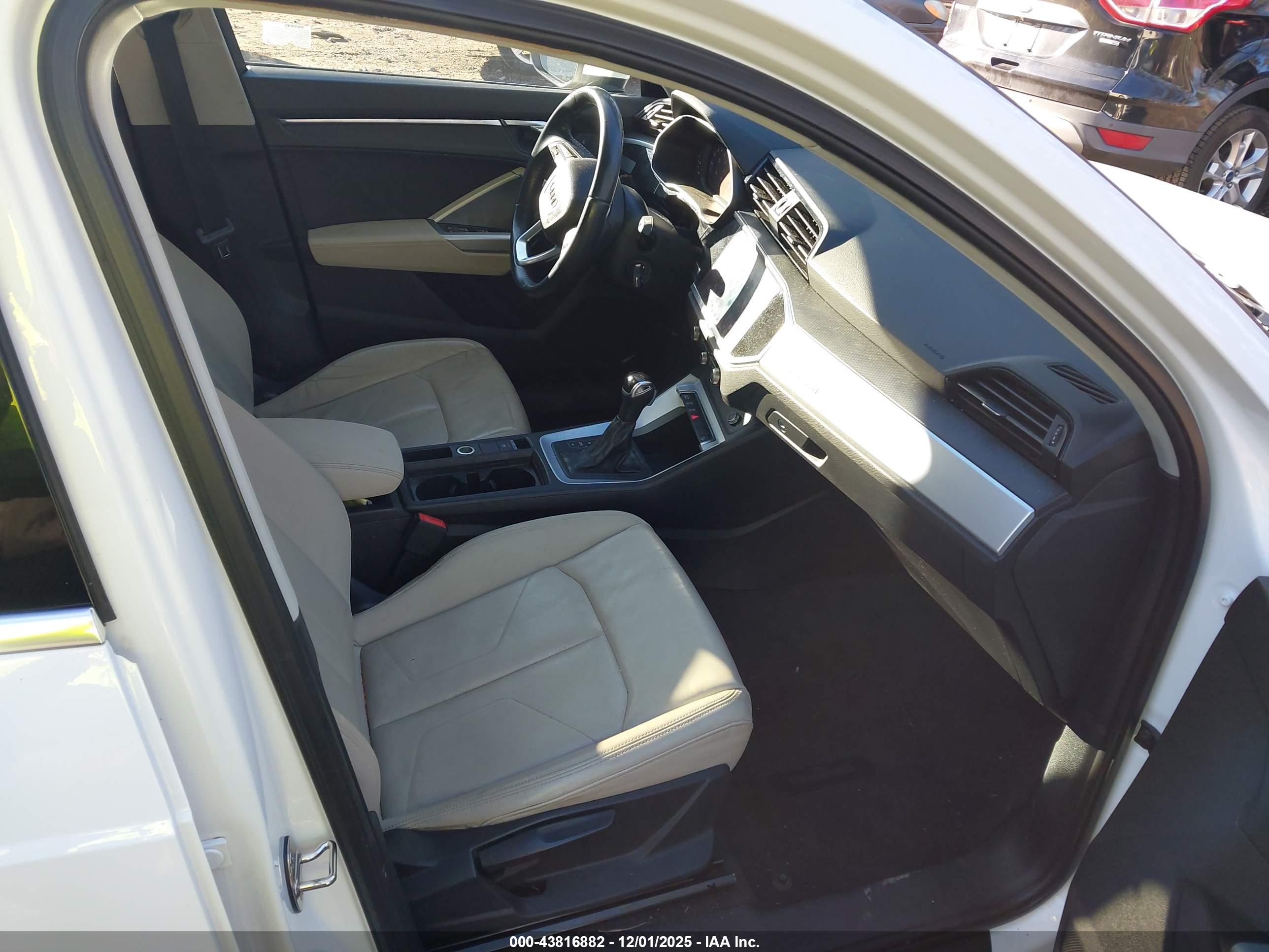 AUDI Q3 image 5