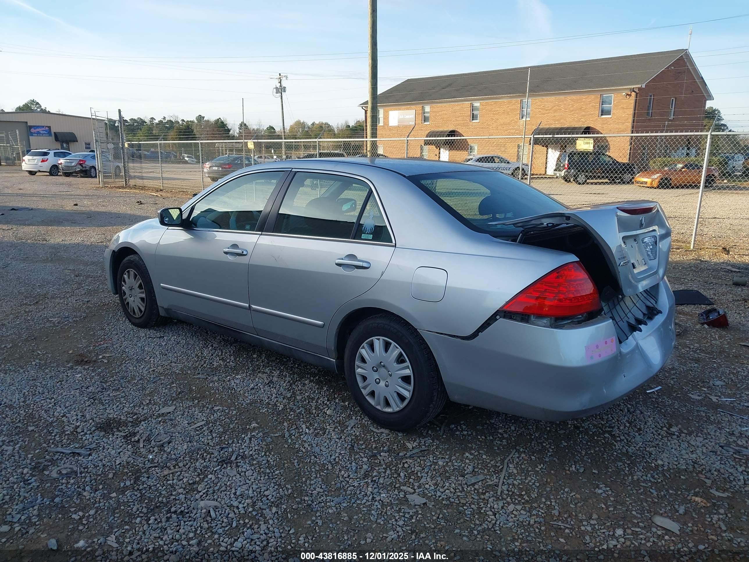 HONDA ACCORD image 3