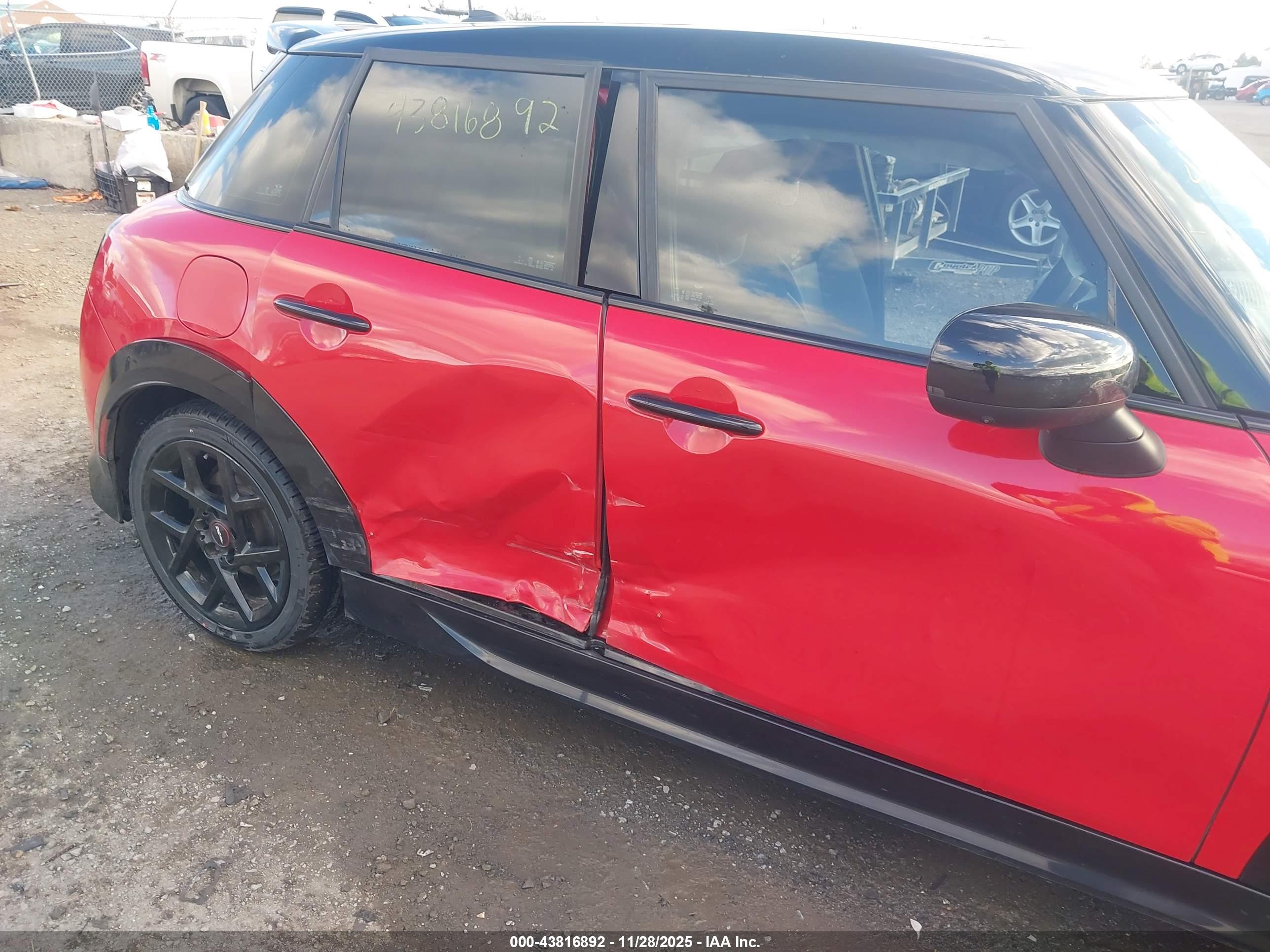 MINI HARDTOP image 6