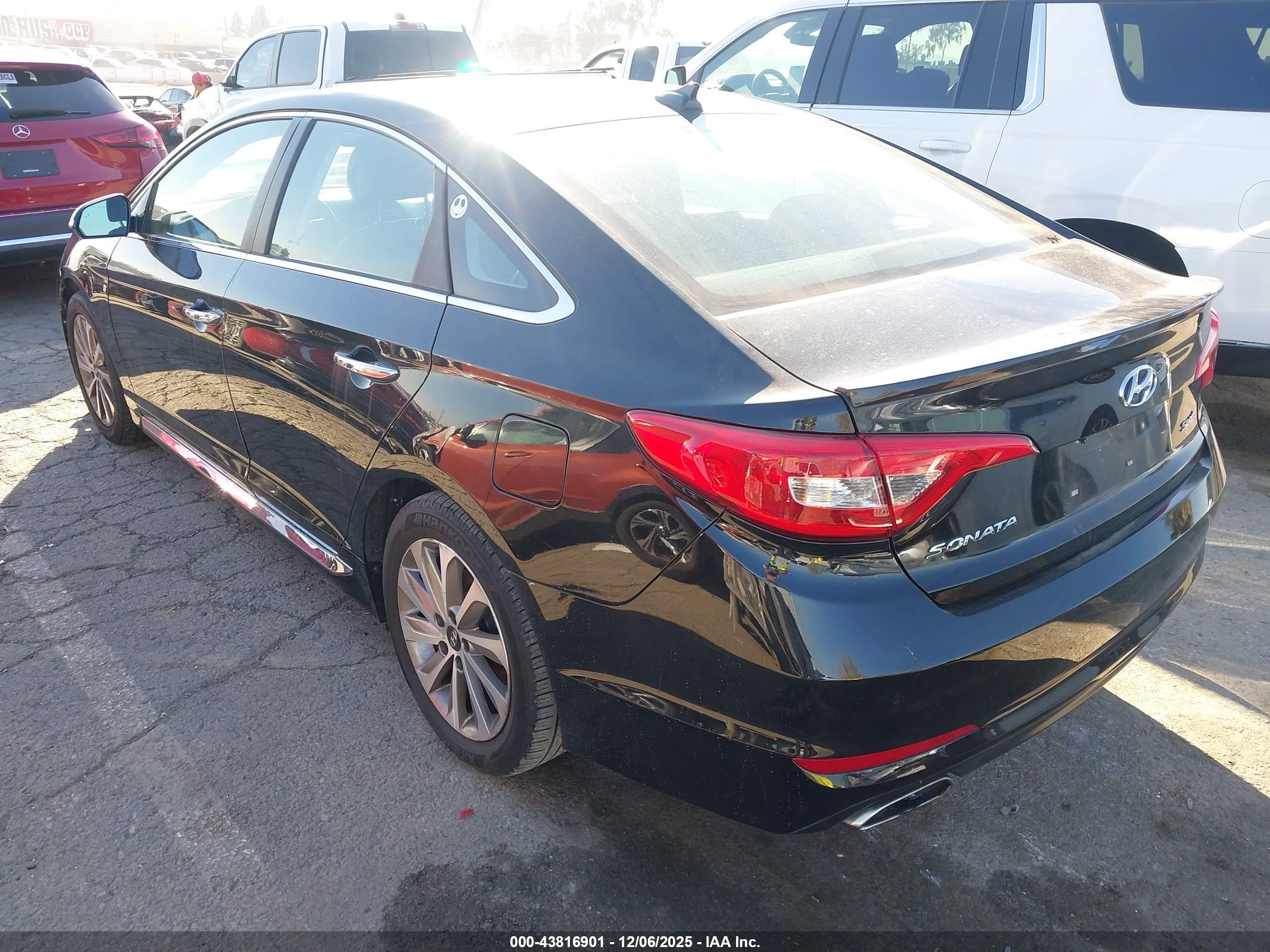HYUNDAI SONATA image 3