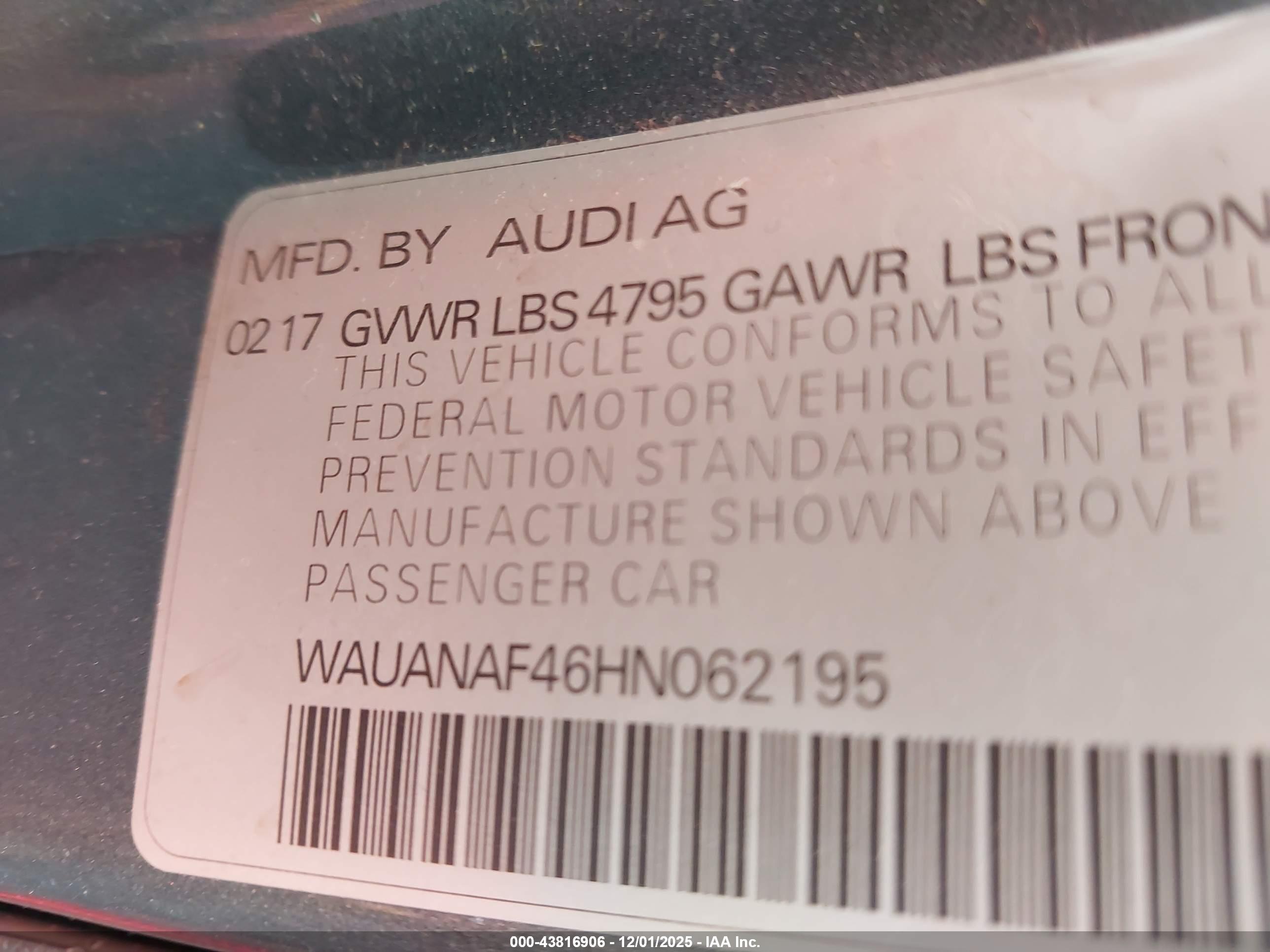 AUDI A4 image 9