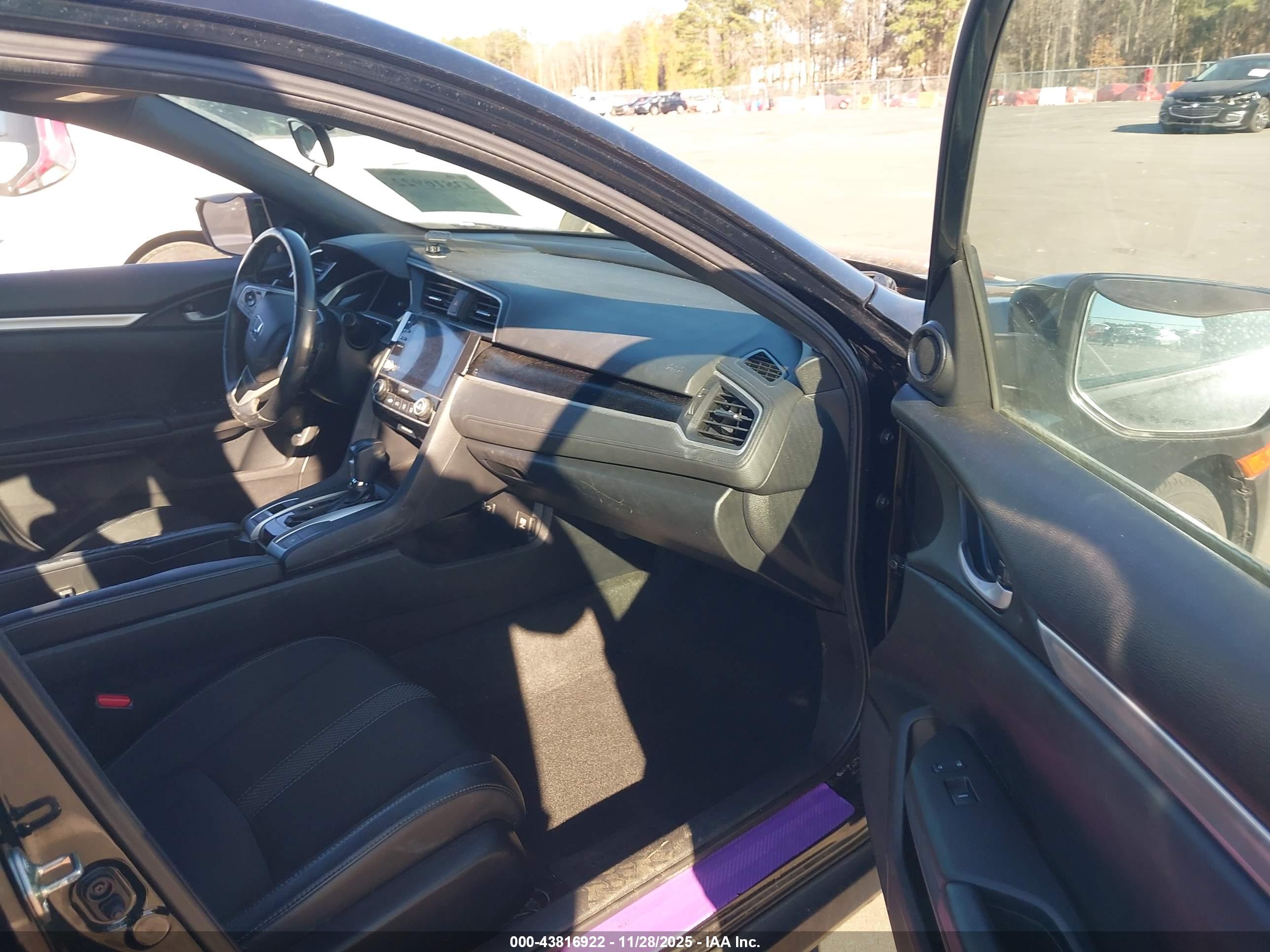 HONDA CIVIC image 5
