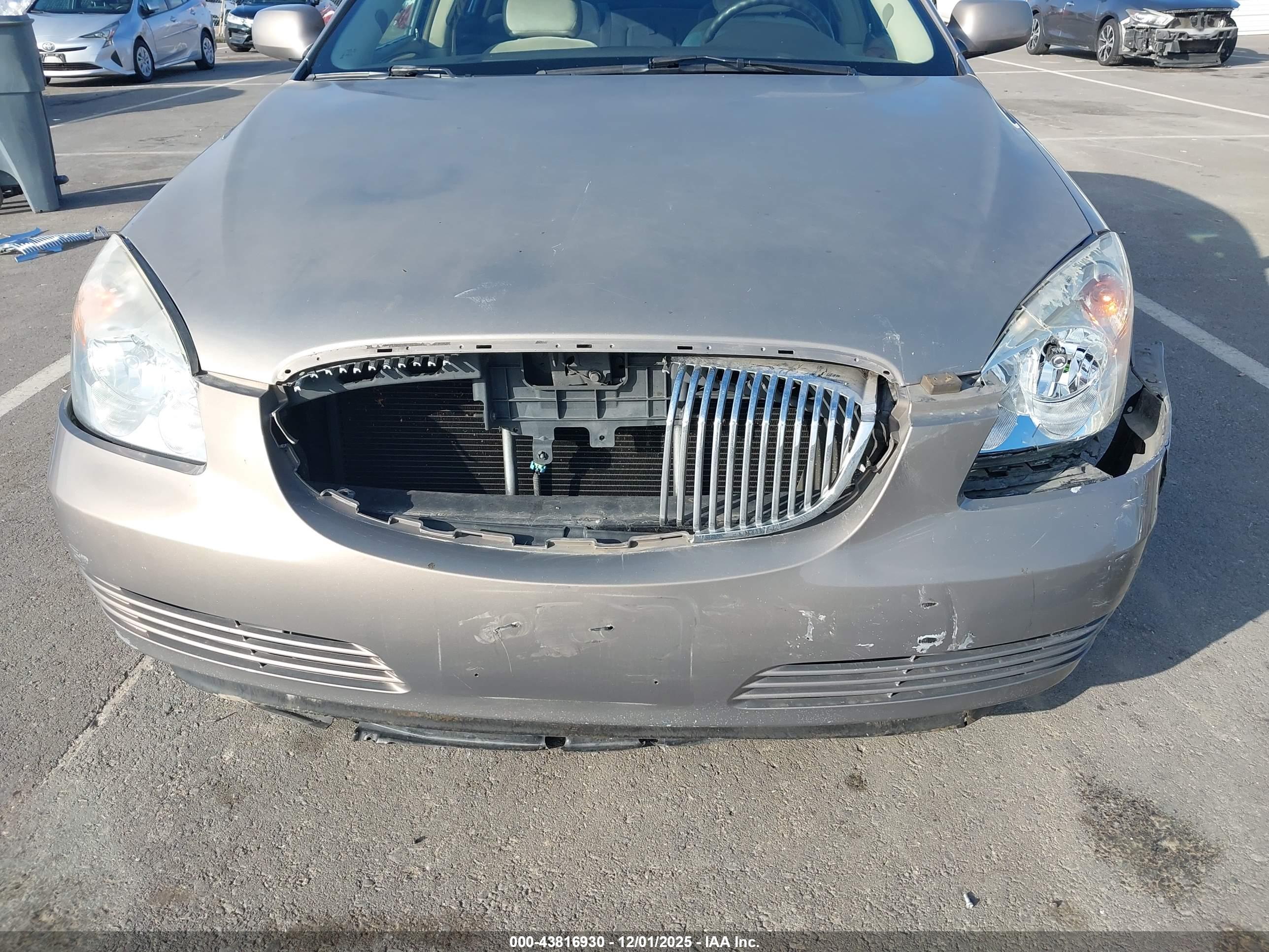 BUICK LUCERNE image 6