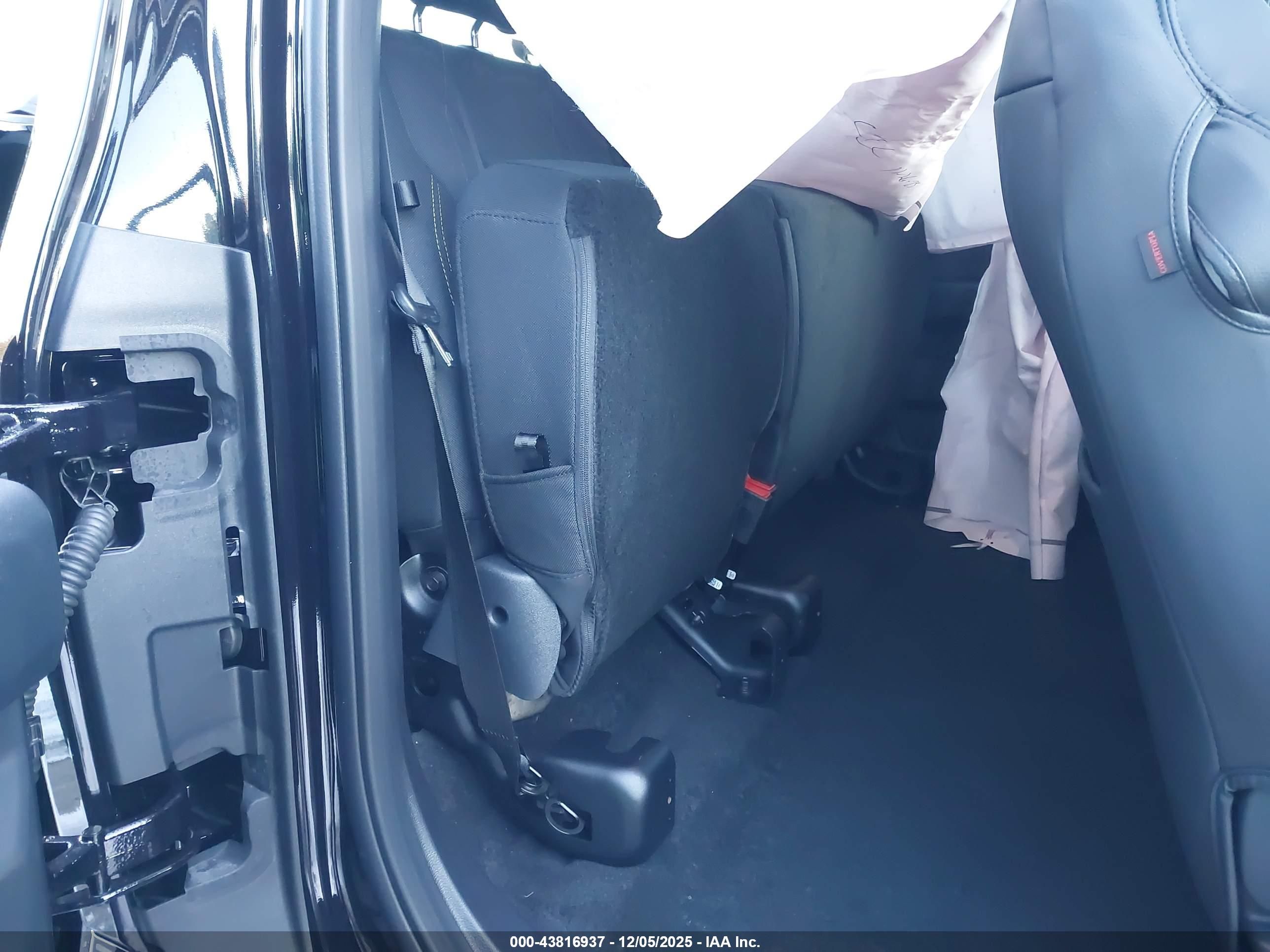 FORD F-150 image 8