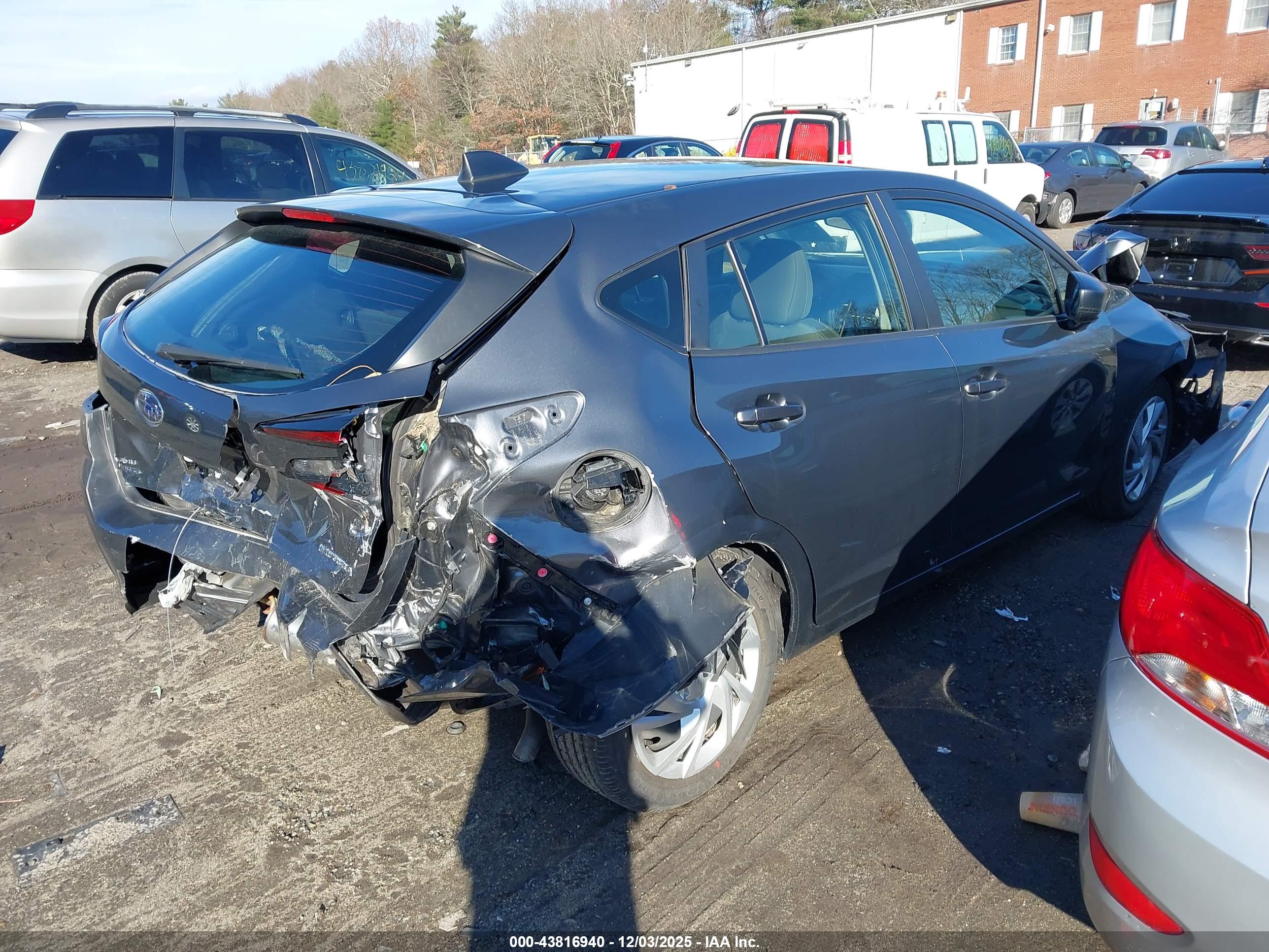 SUBARU IMPREZA image 4