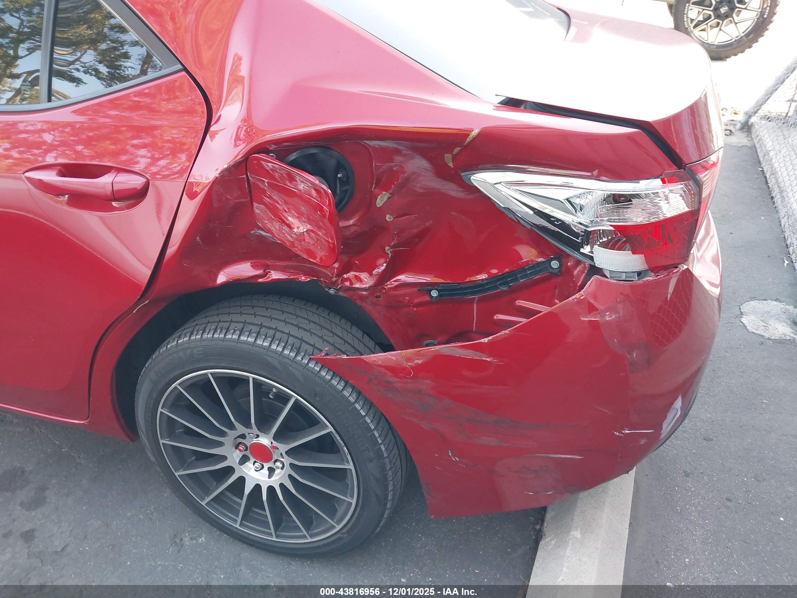 TOYOTA COROLLA image 6