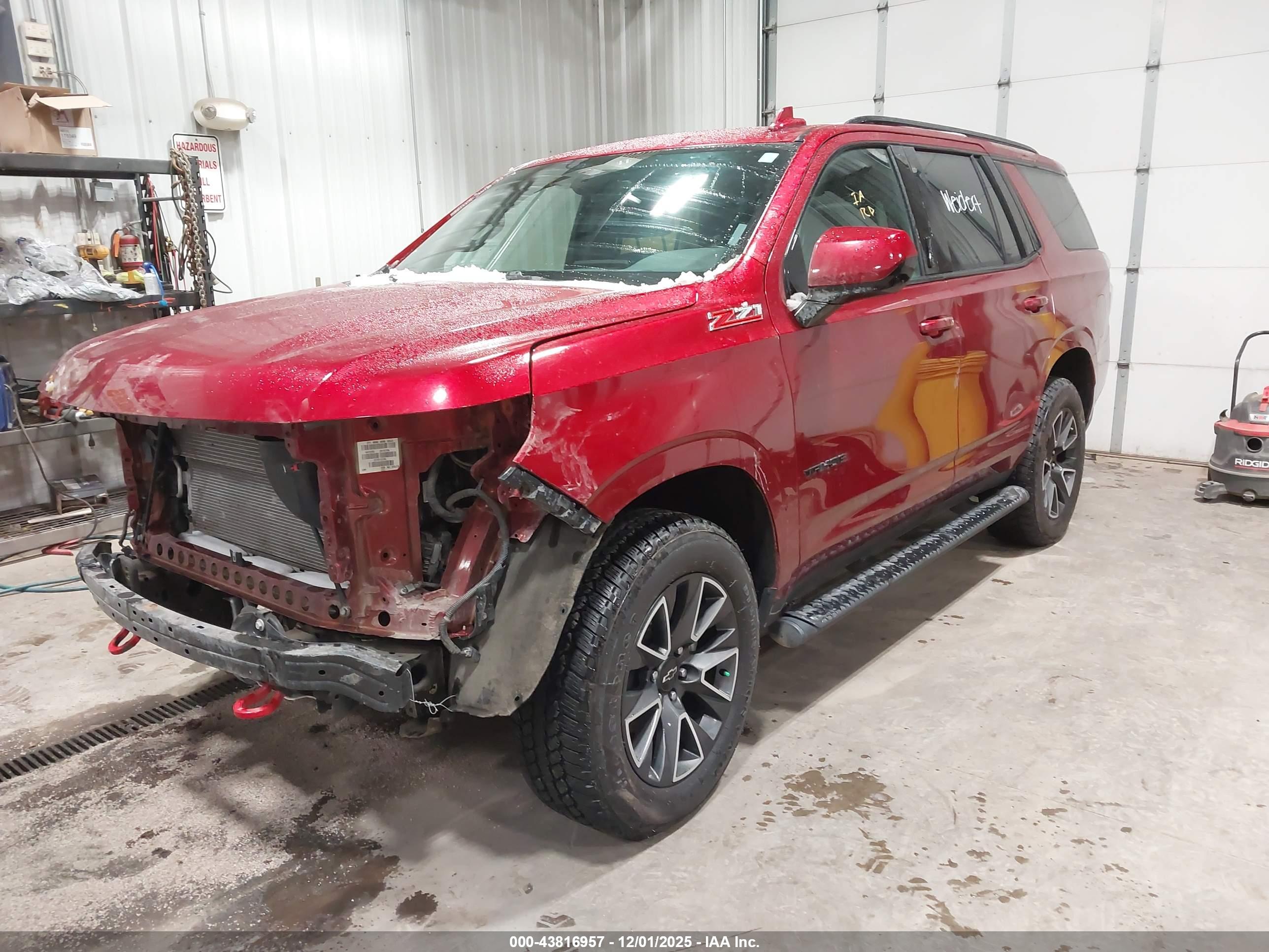 CHEVROLET TAHOE image 2