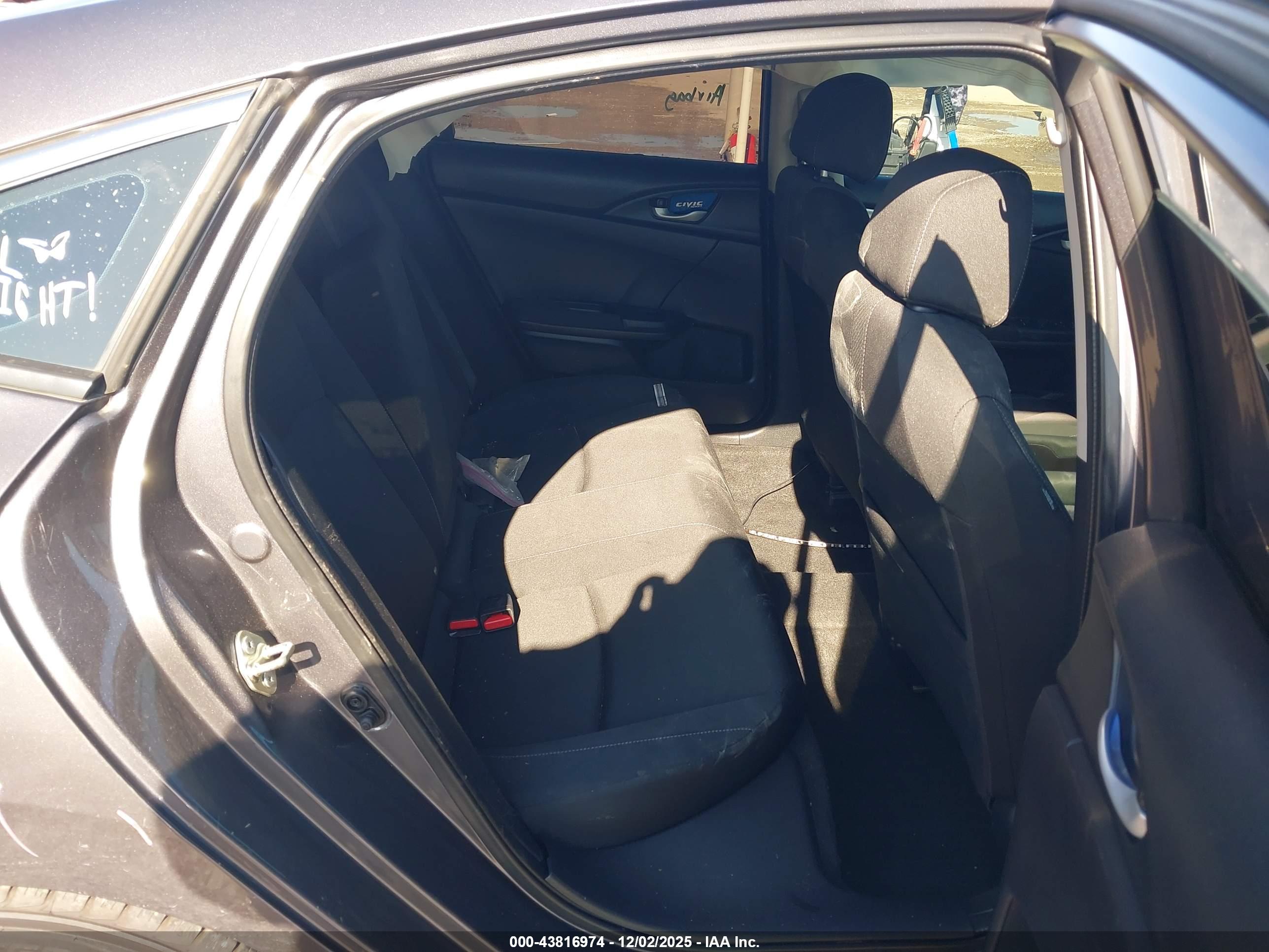 HONDA CIVIC image 8