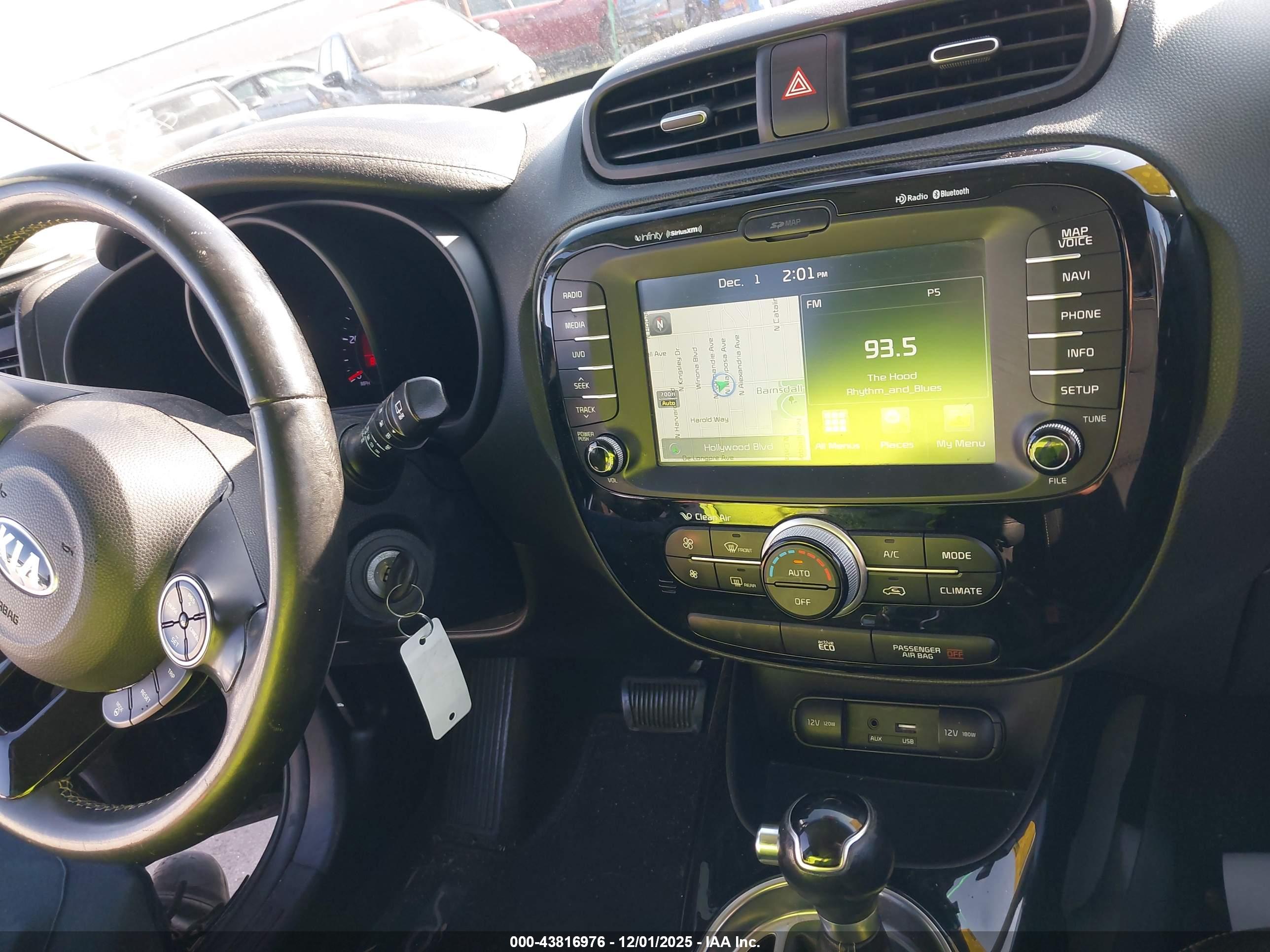 KIA SOUL image 11