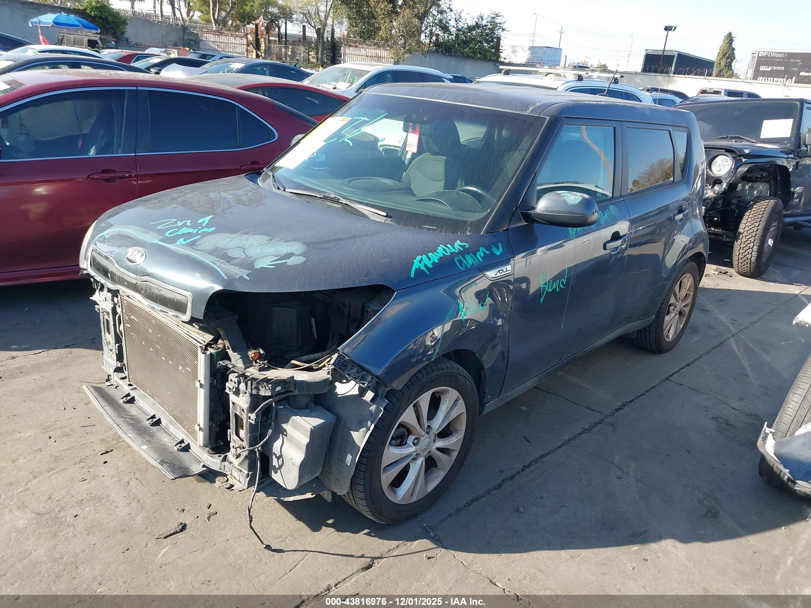 KIA SOUL image 2