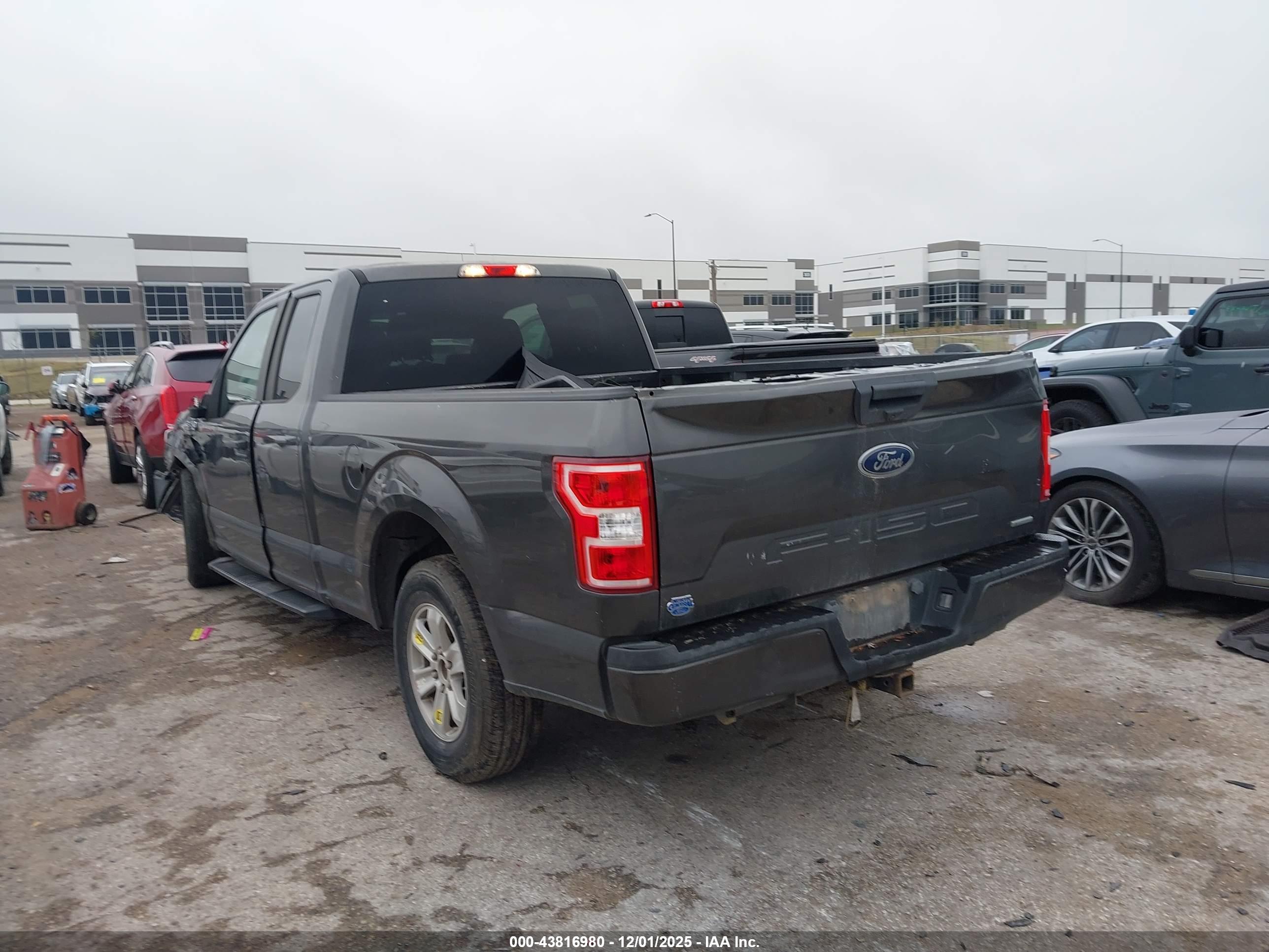 FORD F-150 image 3