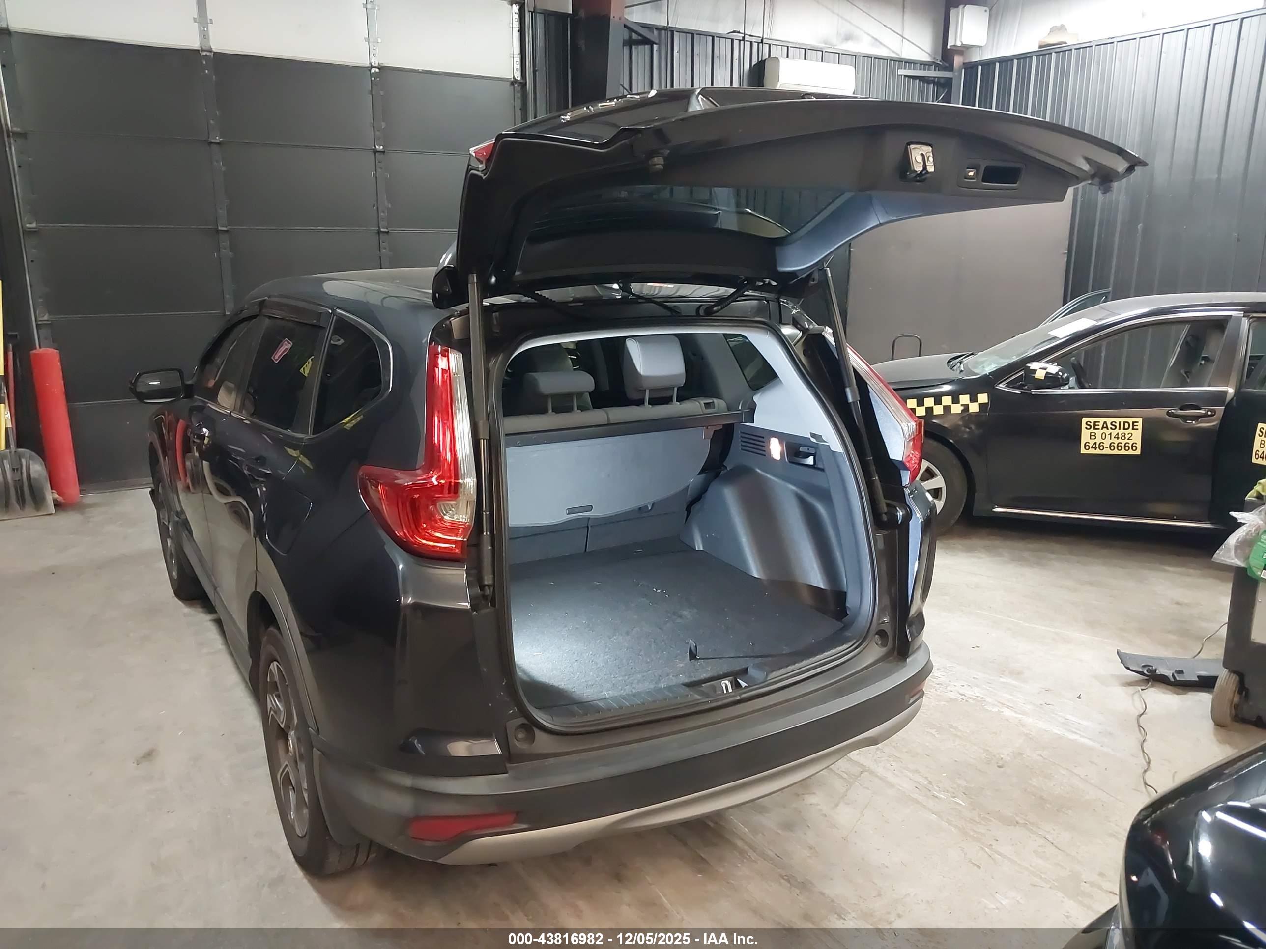 HONDA CR-V image 3