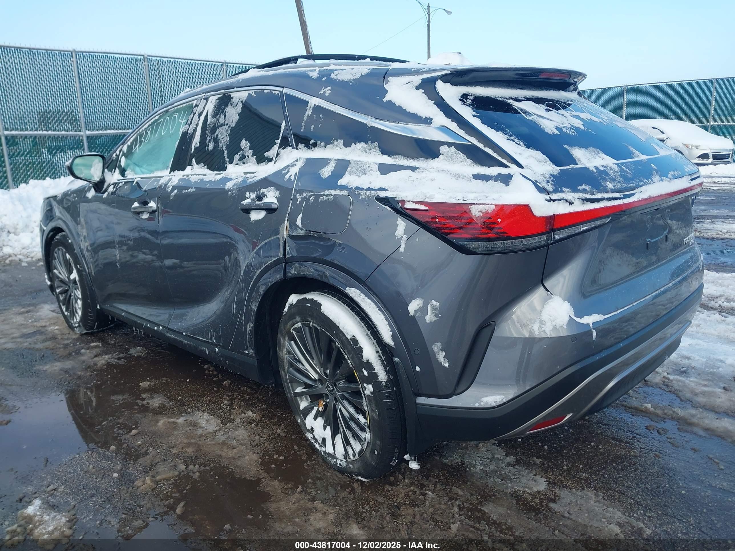 LEXUS RX image 3