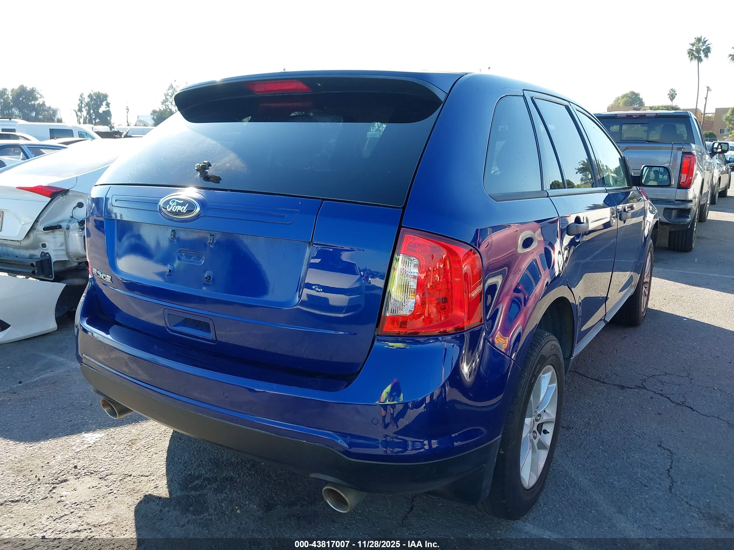 FORD EDGE image 4