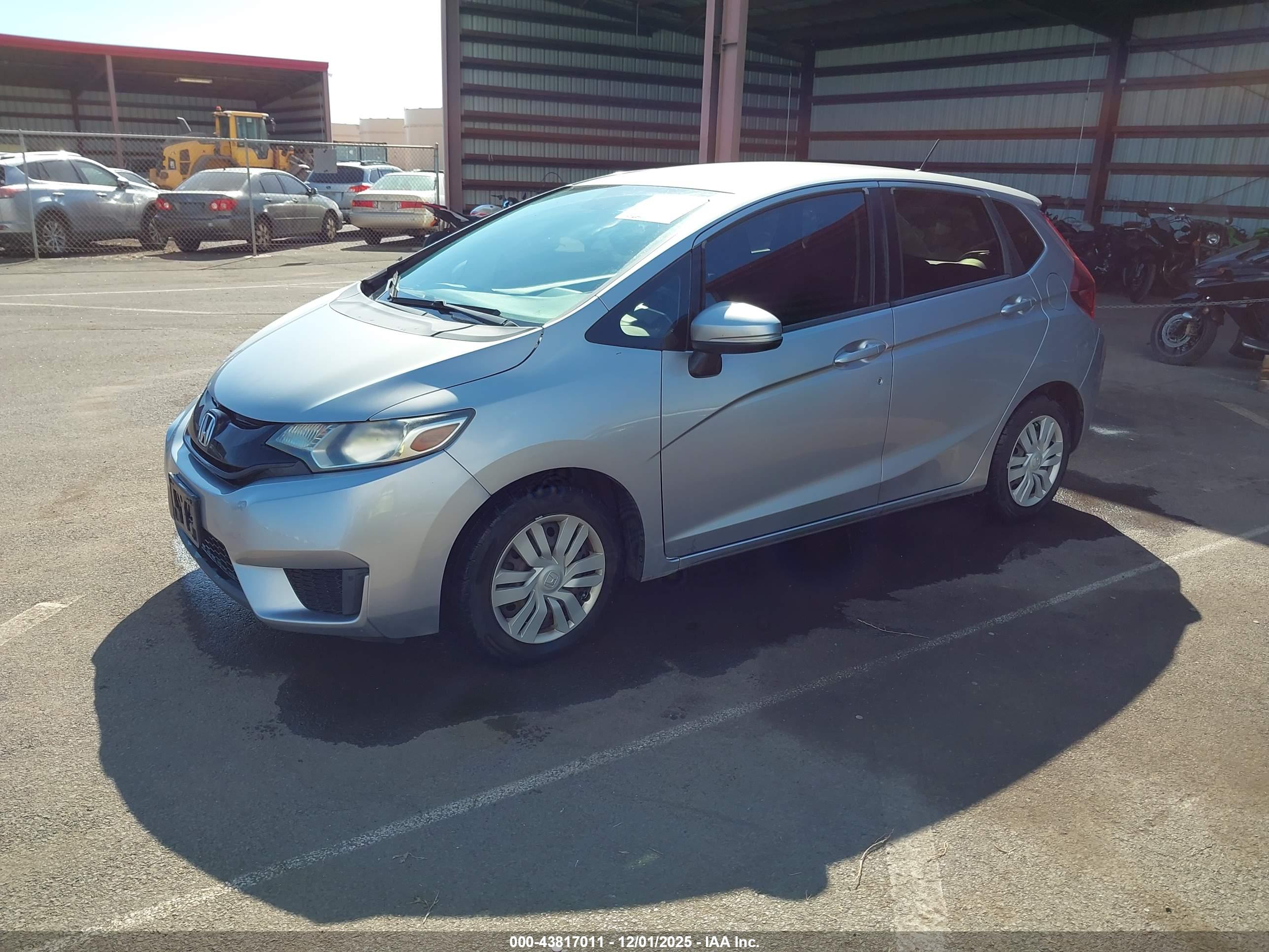 HONDA FIT image 2