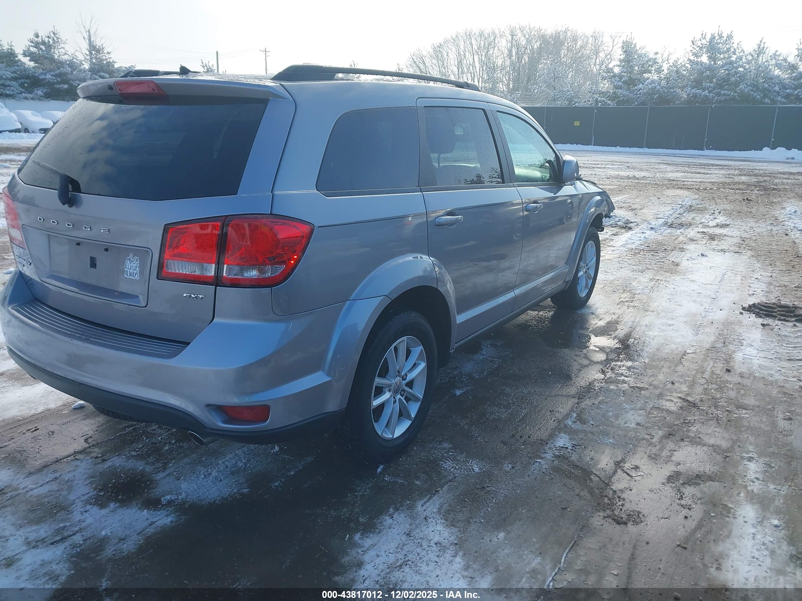 DODGE JOURNEY image 4
