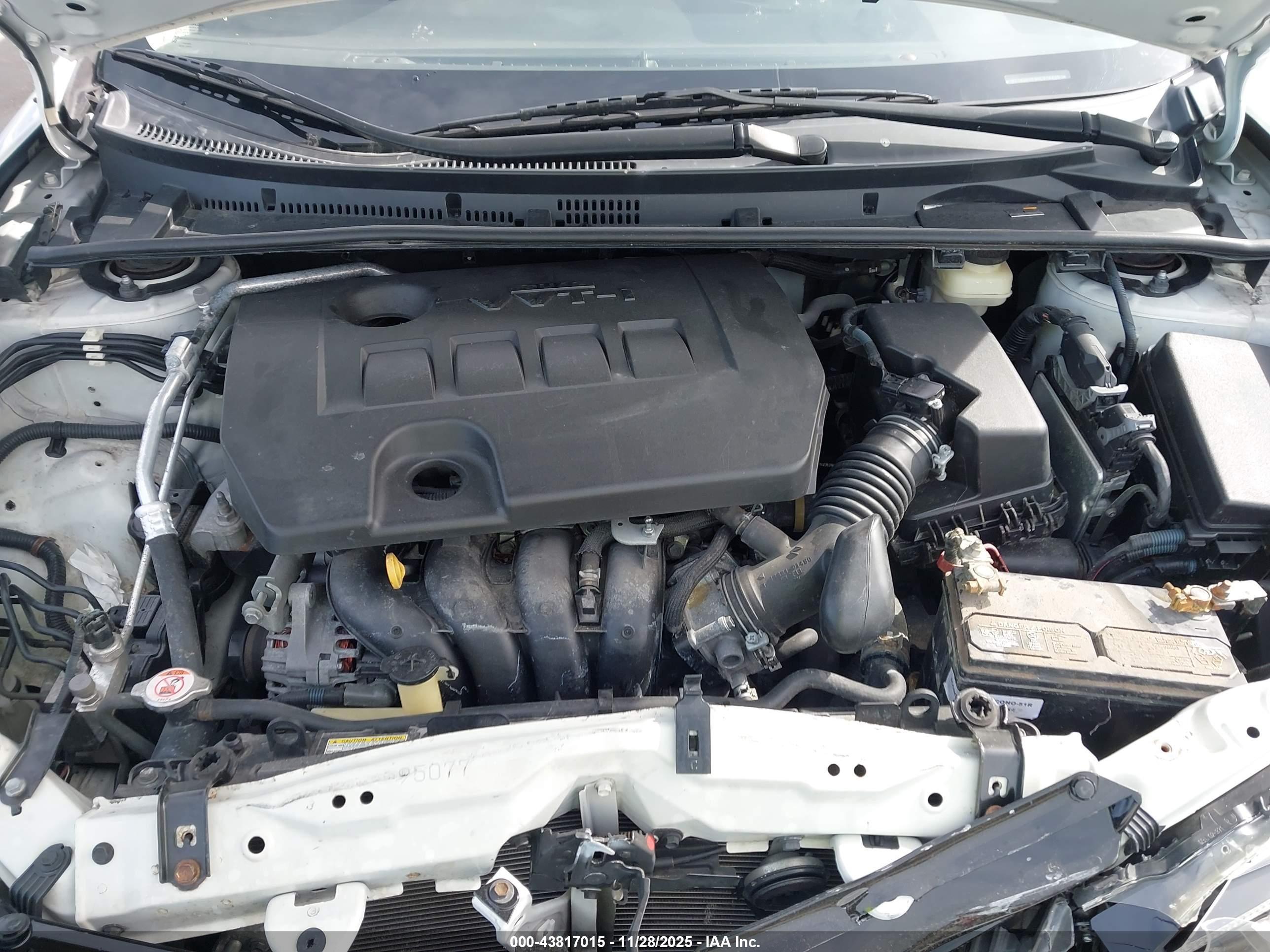 TOYOTA COROLLA image 10