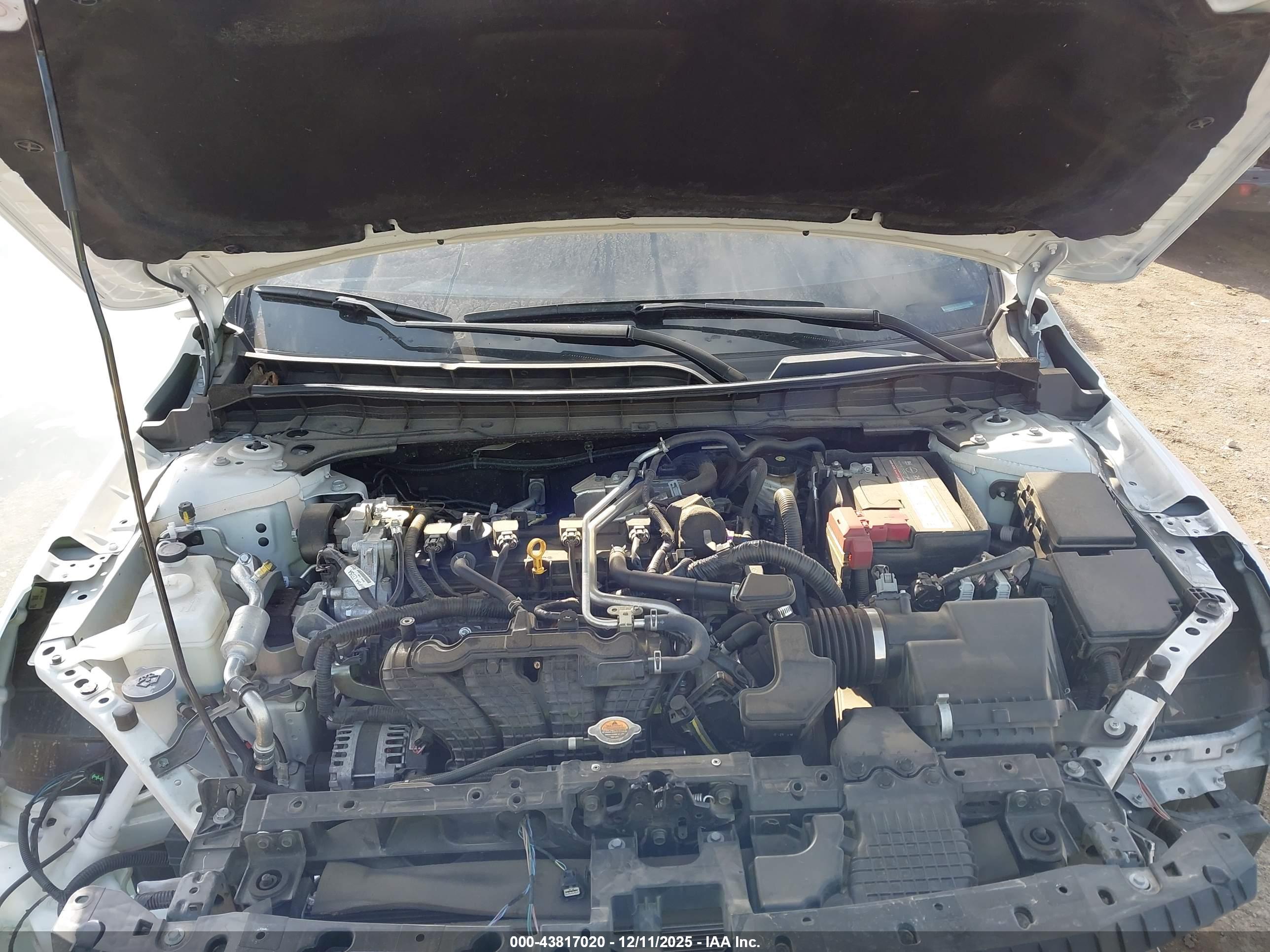 NISSAN ALTIMA image 10