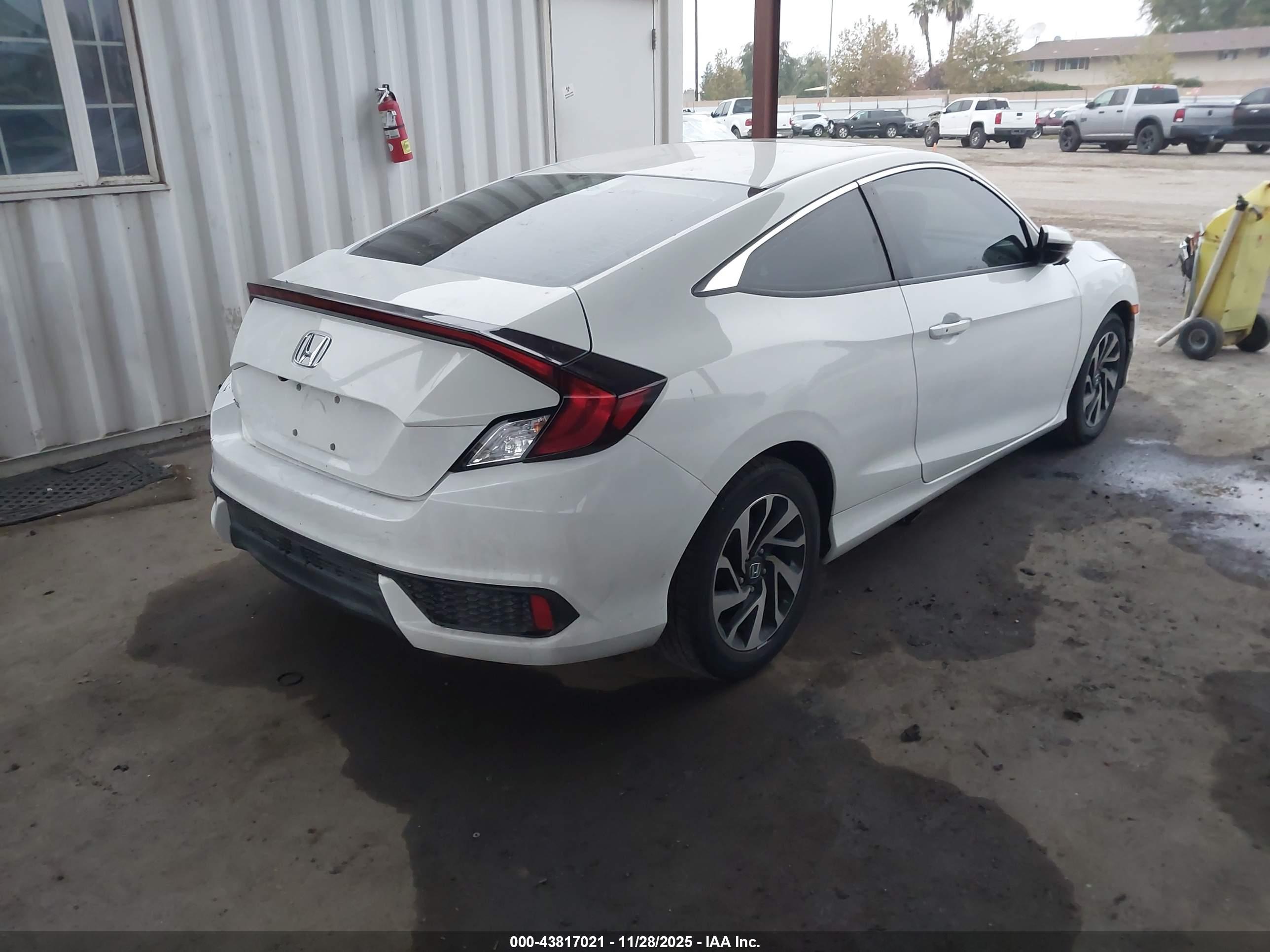 HONDA CIVIC image 4