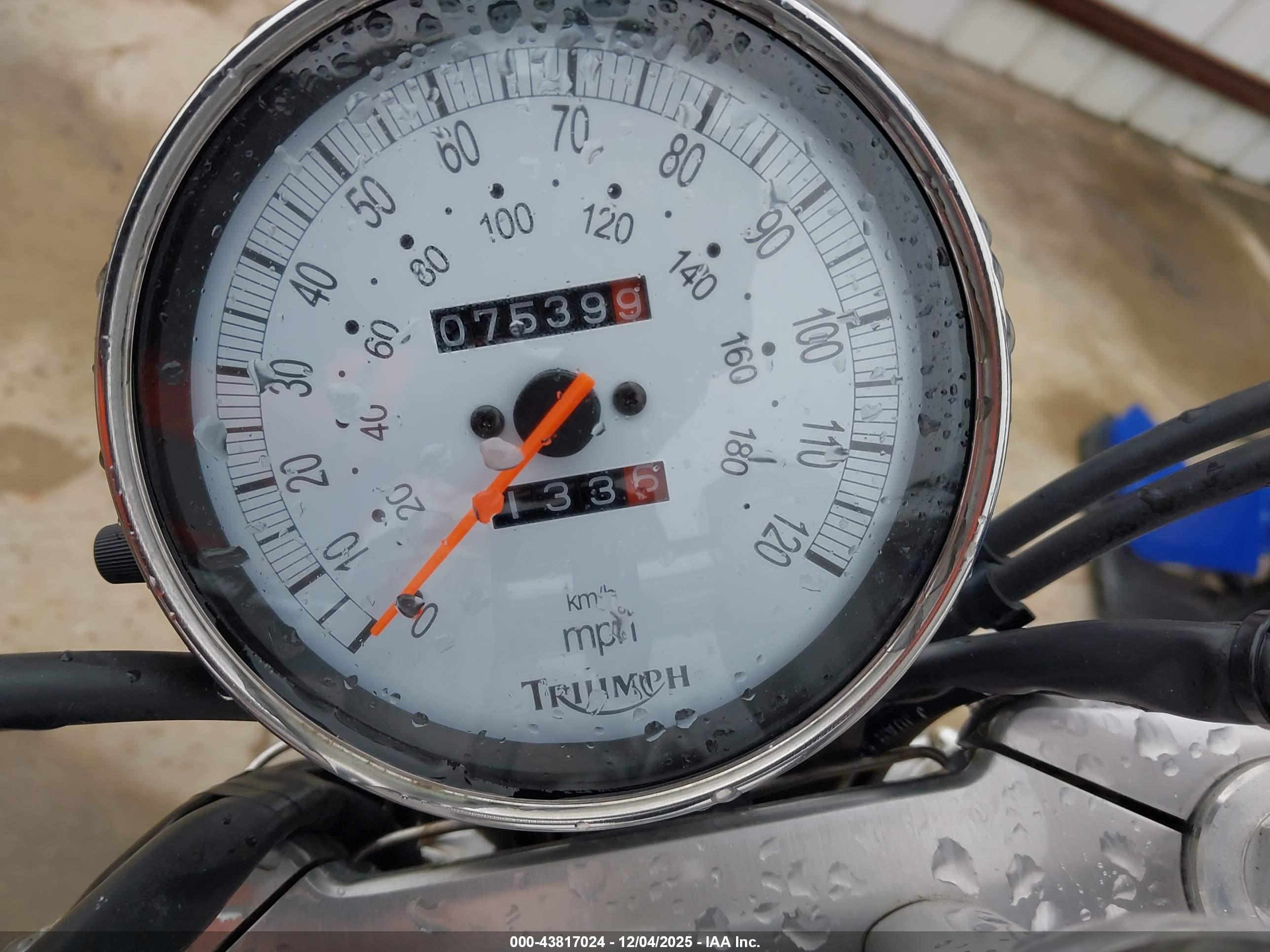 TRIUMPH MOTORCYCLE image 7