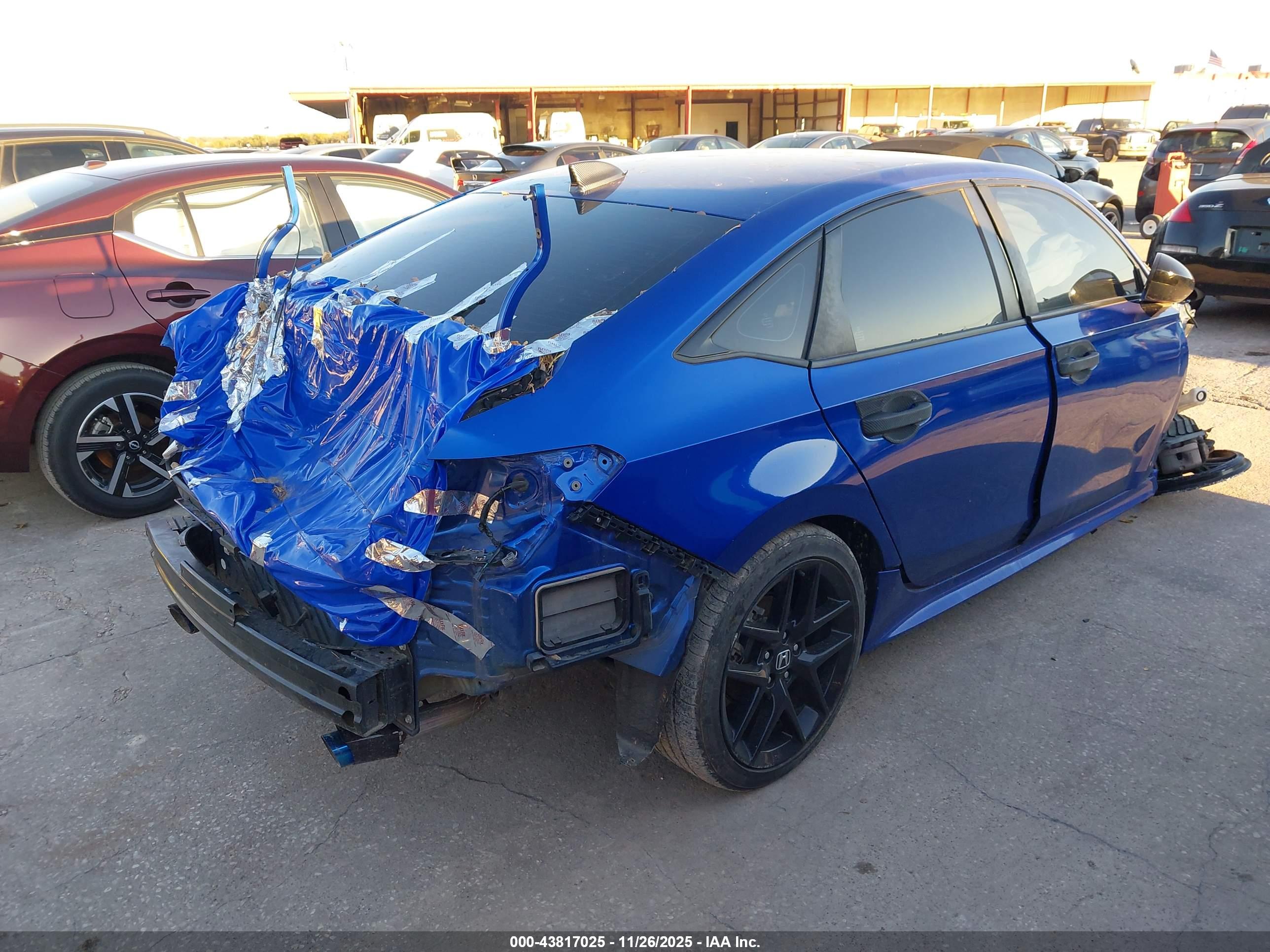 HONDA CIVIC image 4
