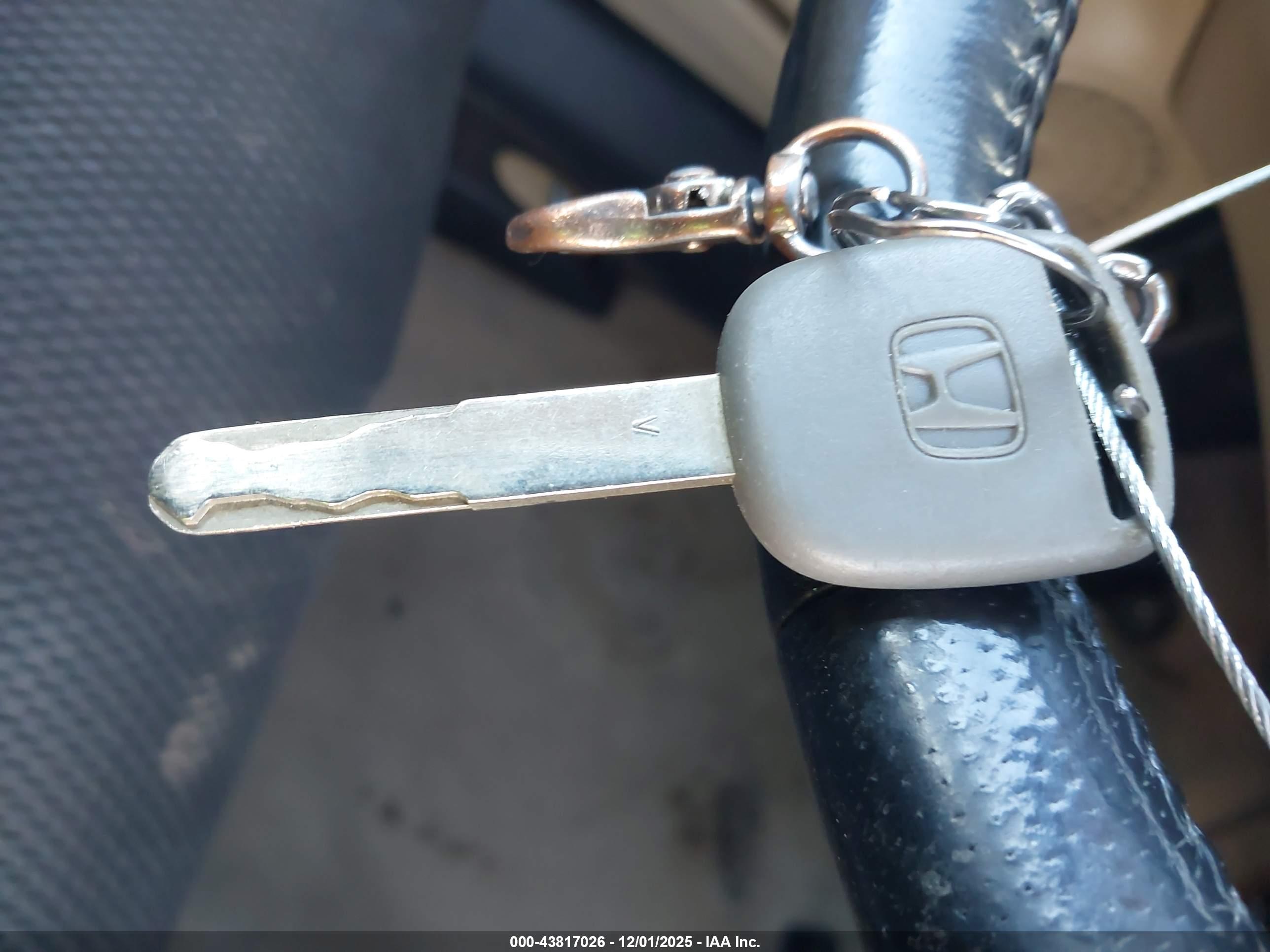 HONDA CIVIC image 11