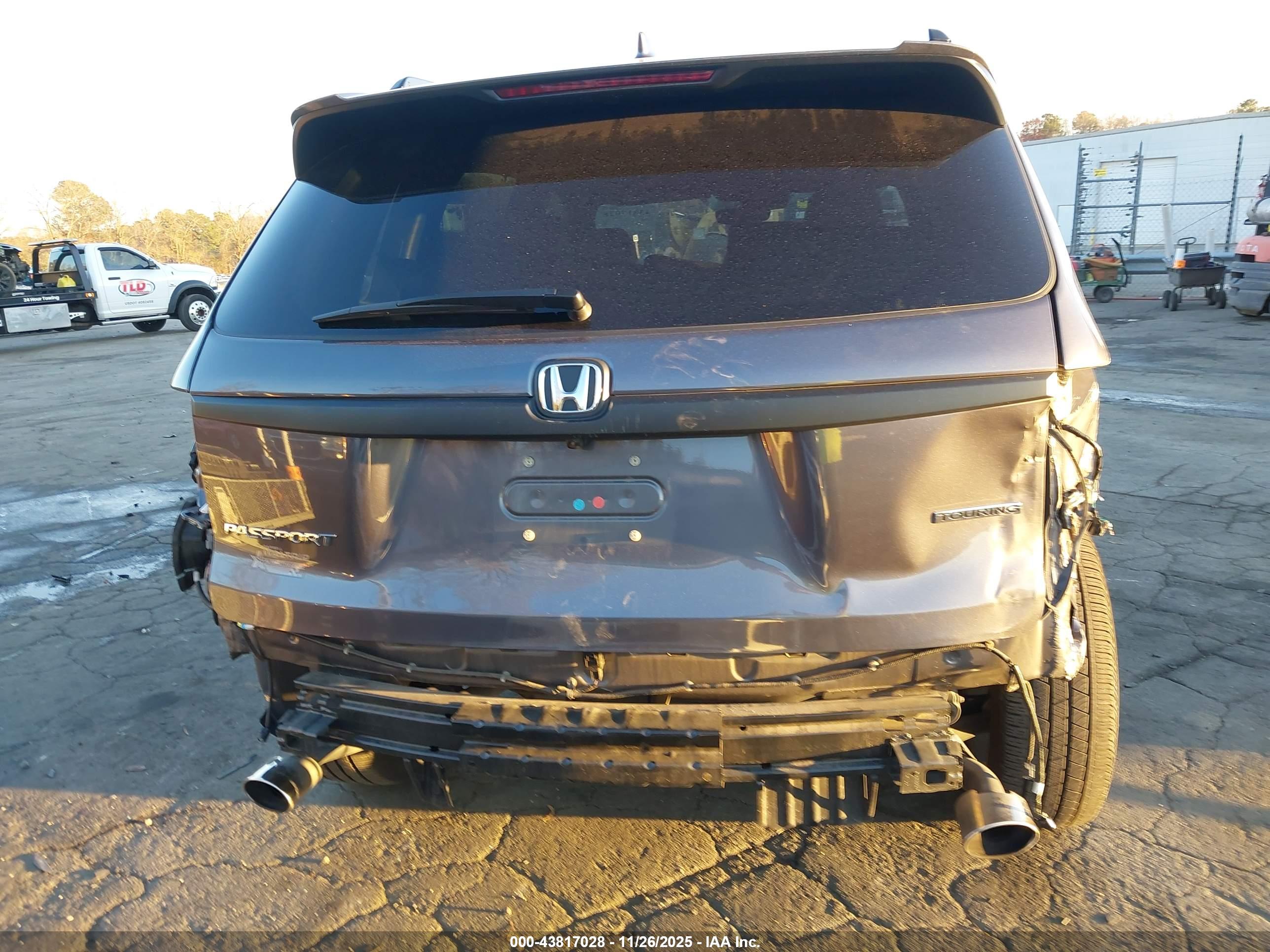 HONDA PASSPORT image 6