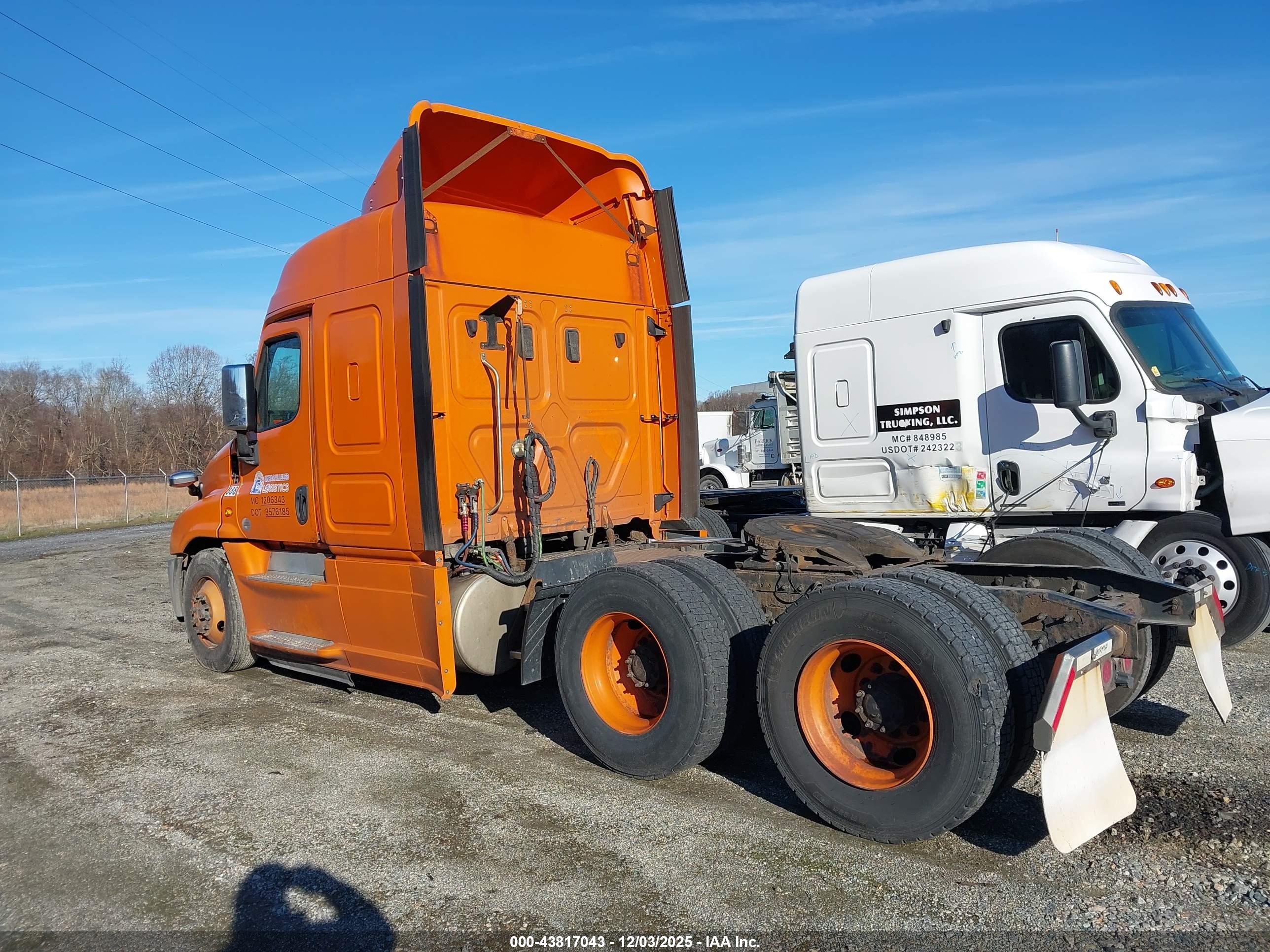 FREIGHTLINER CASCADIA image 4