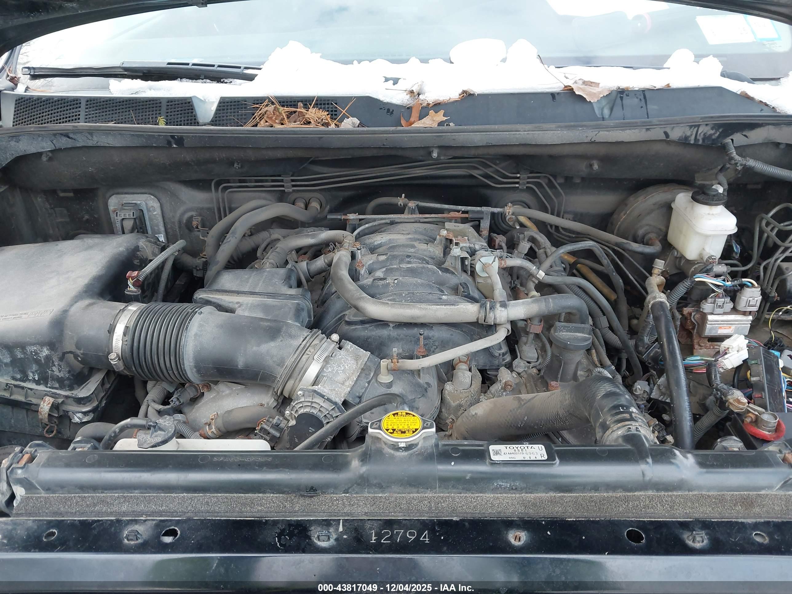 TOYOTA TUNDRA image 10