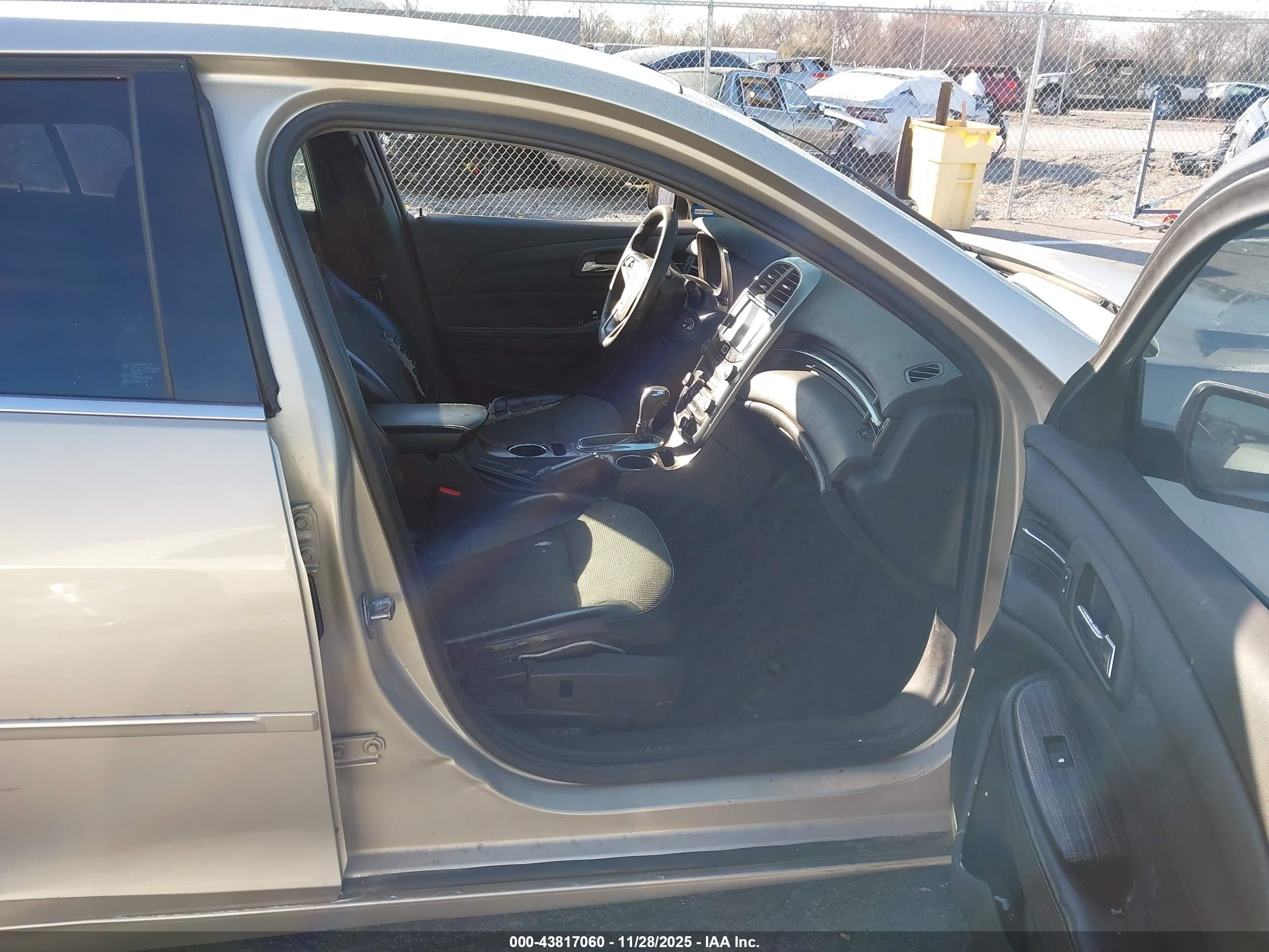 CHEVROLET MALIBU image 5