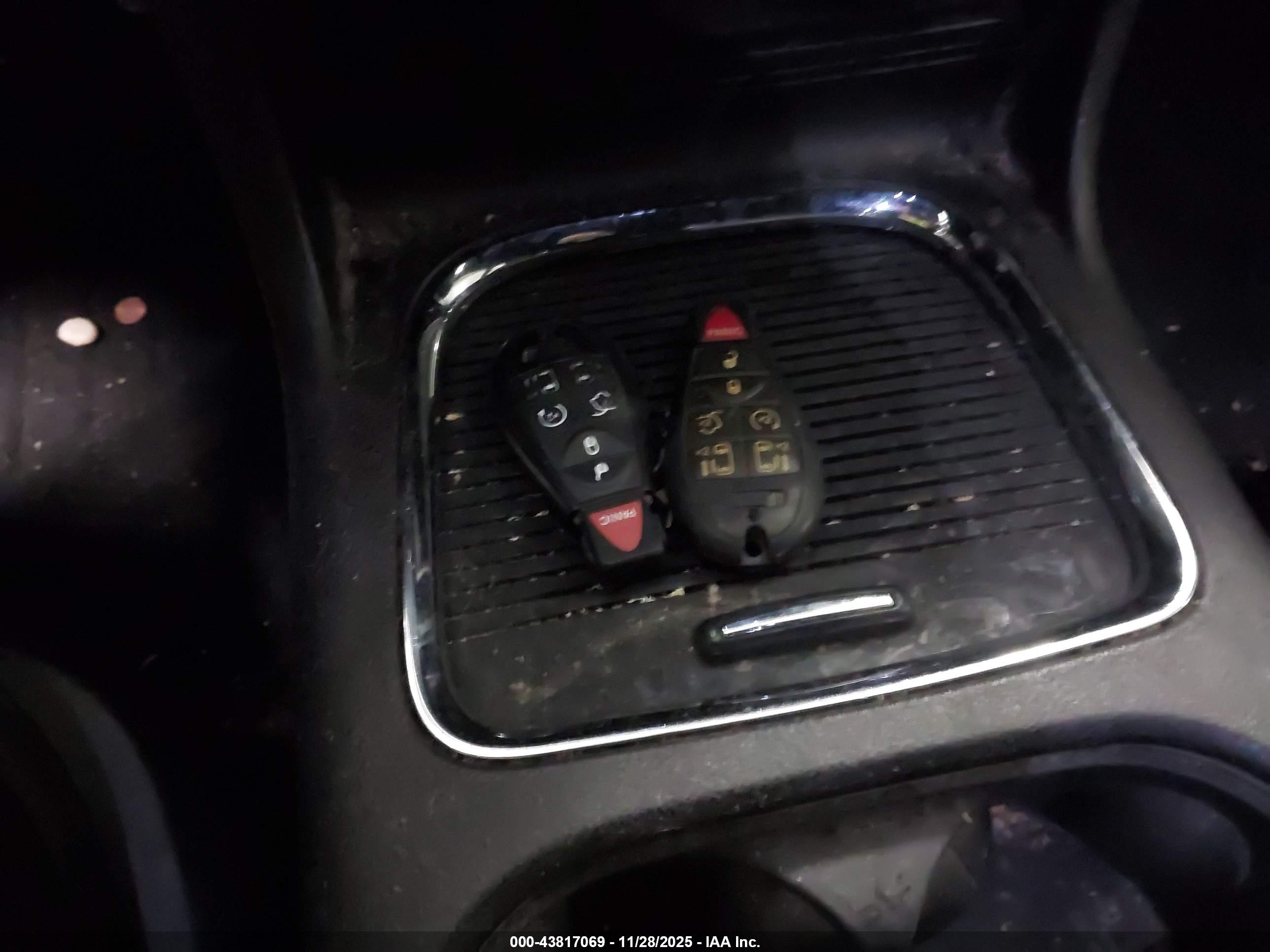 DODGE GRAND image 11