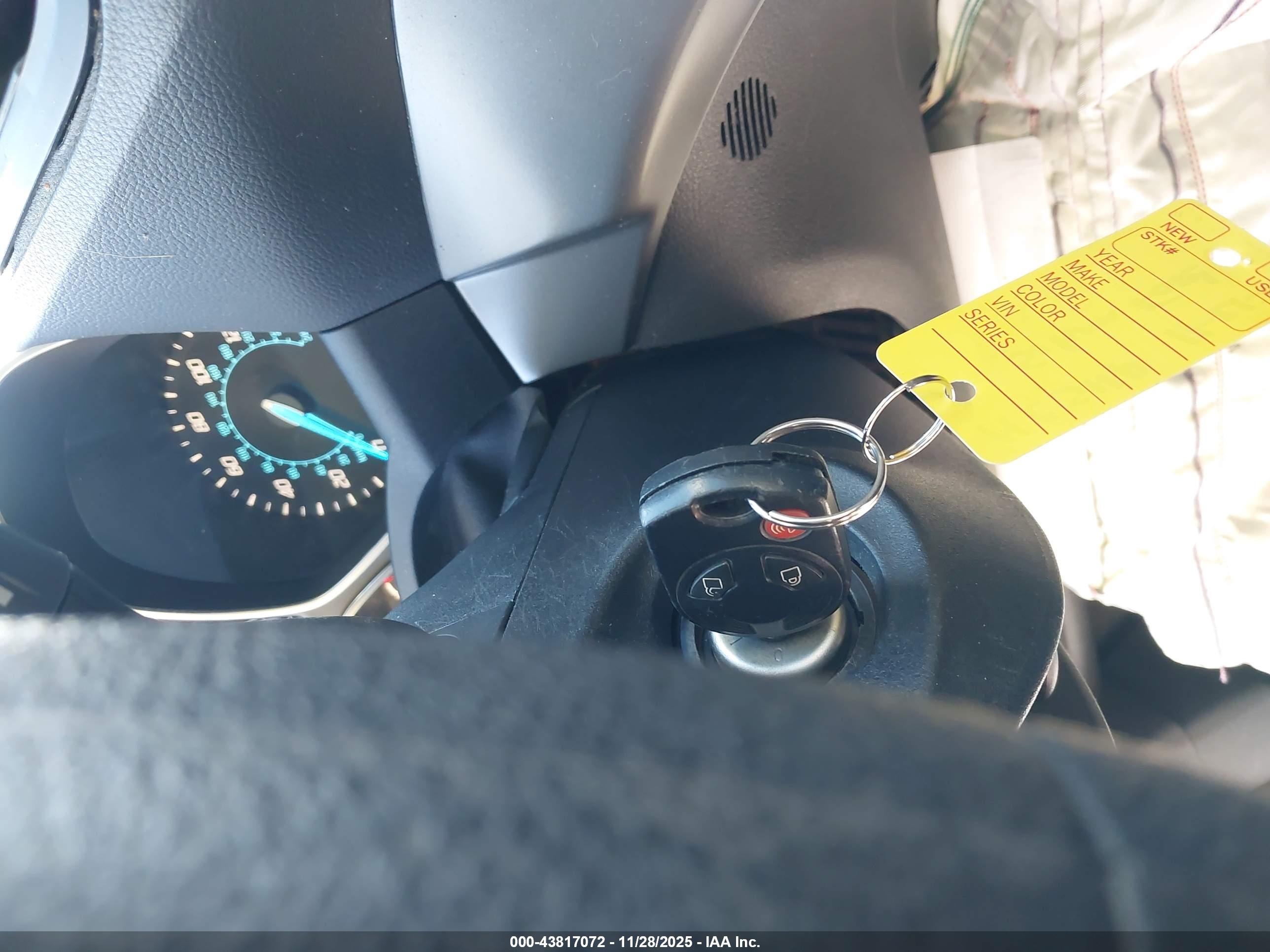 FORD ESCAPE image 11