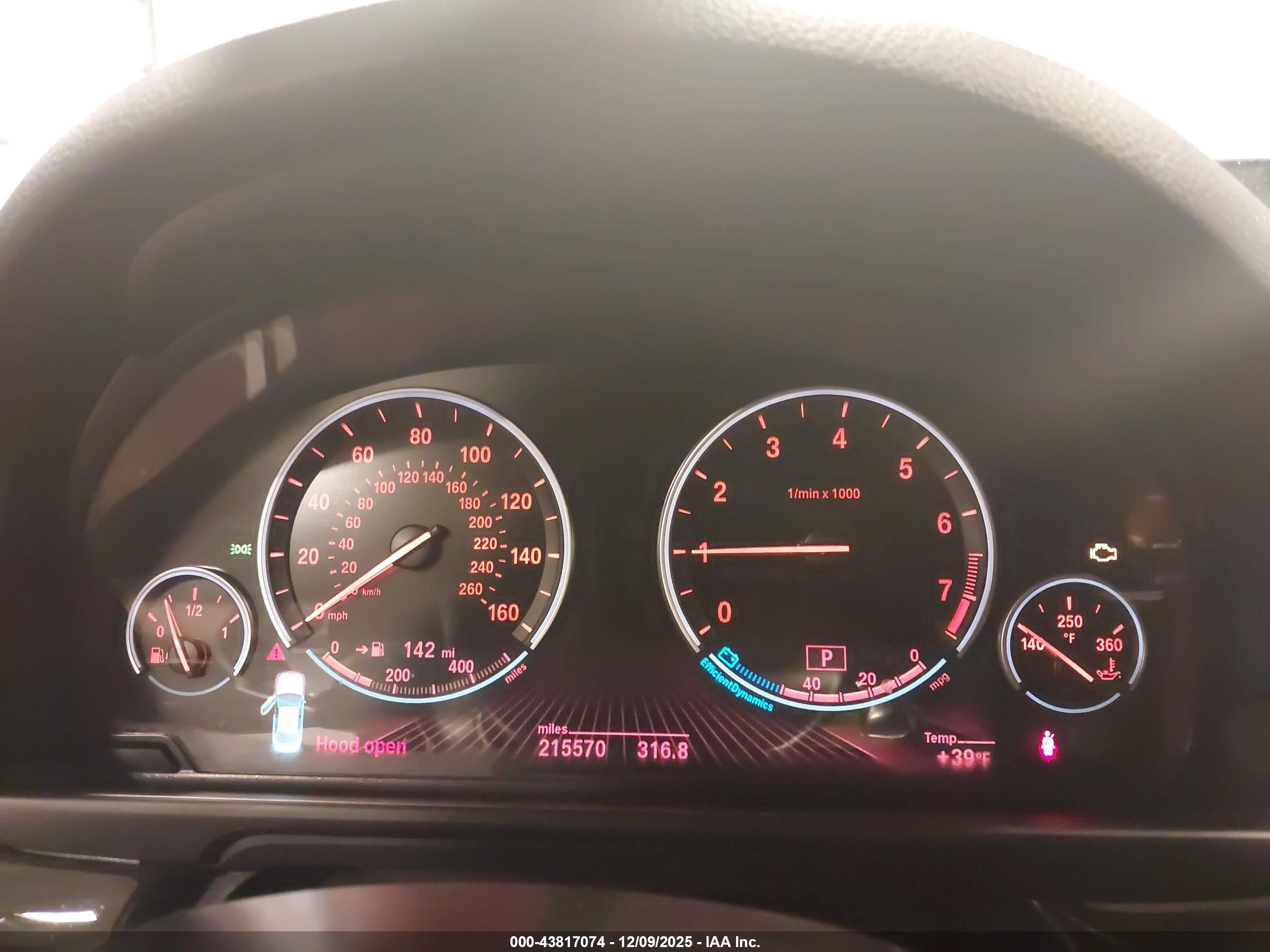 BMW 528I image 7