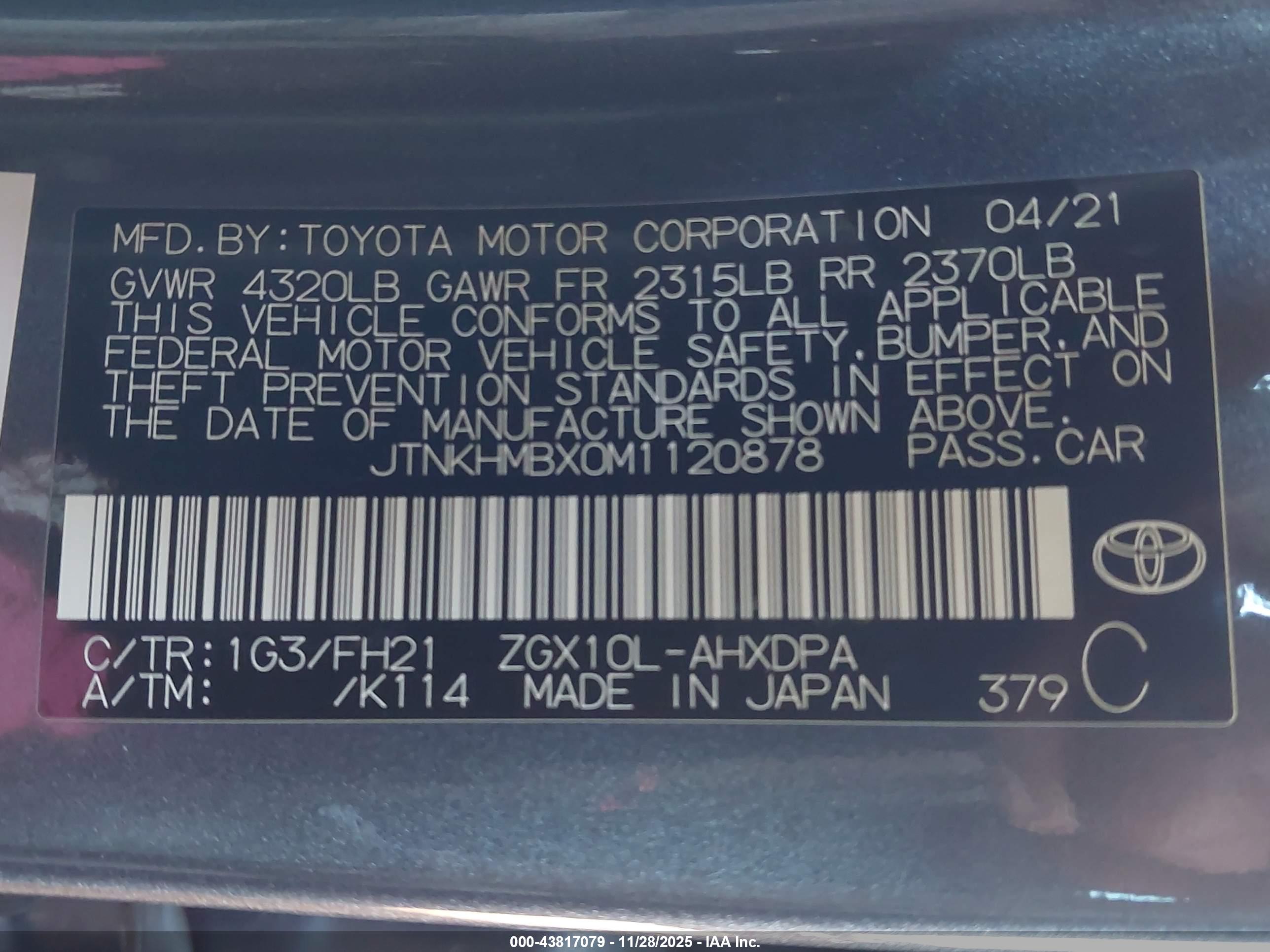TOYOTA C-HR image 9