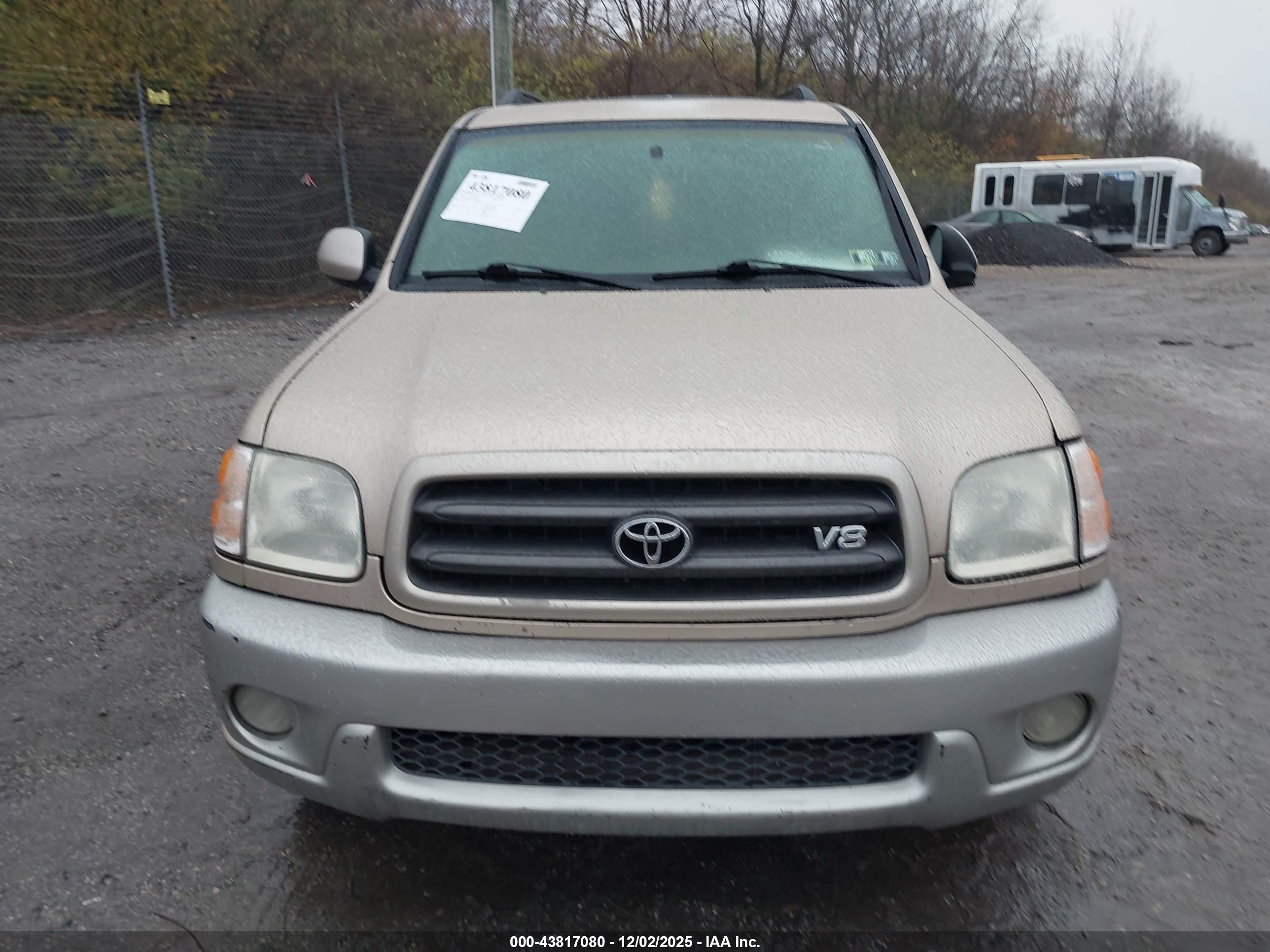 TOYOTA SEQUOIA image 10
