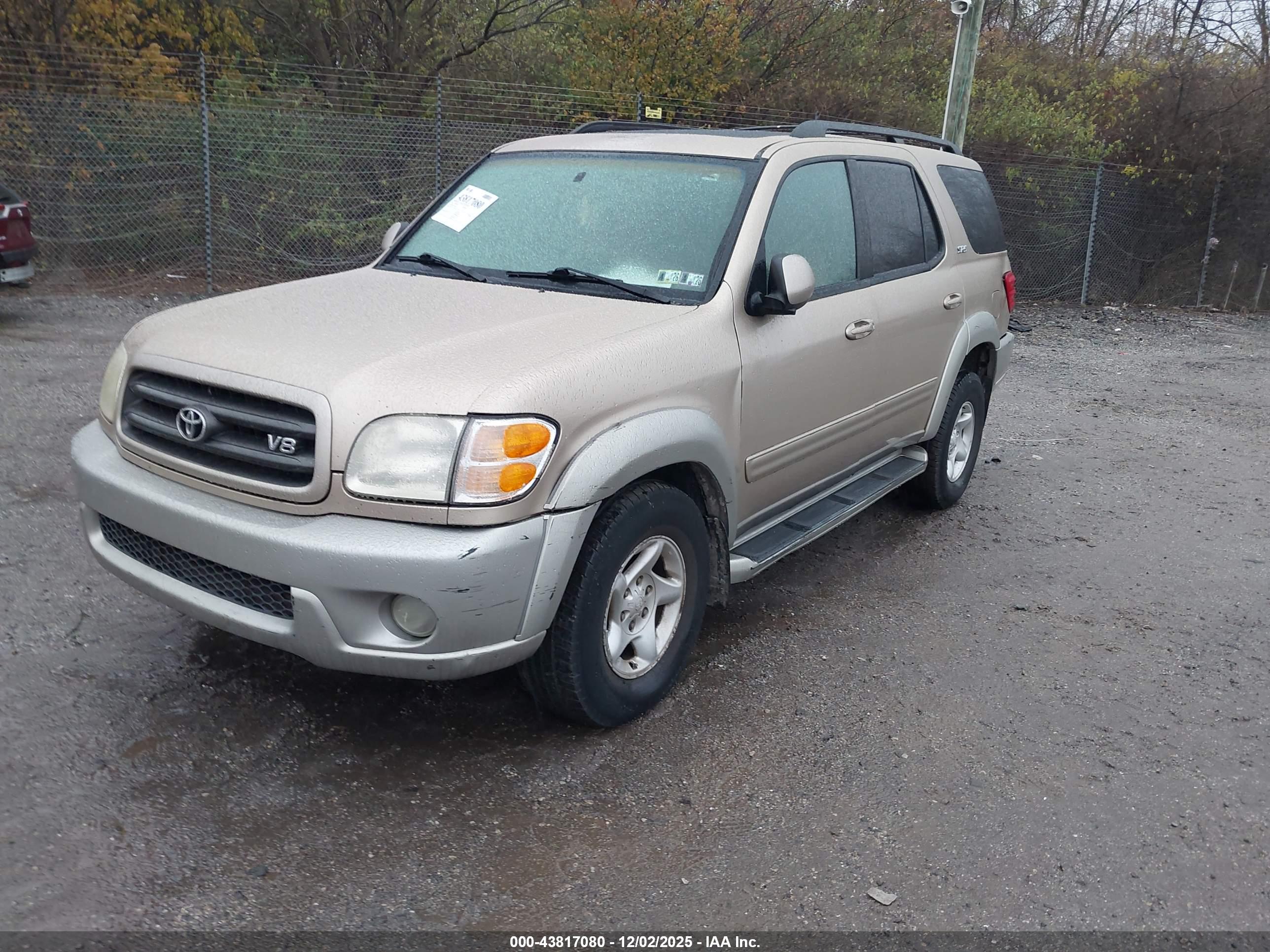 TOYOTA SEQUOIA image 2