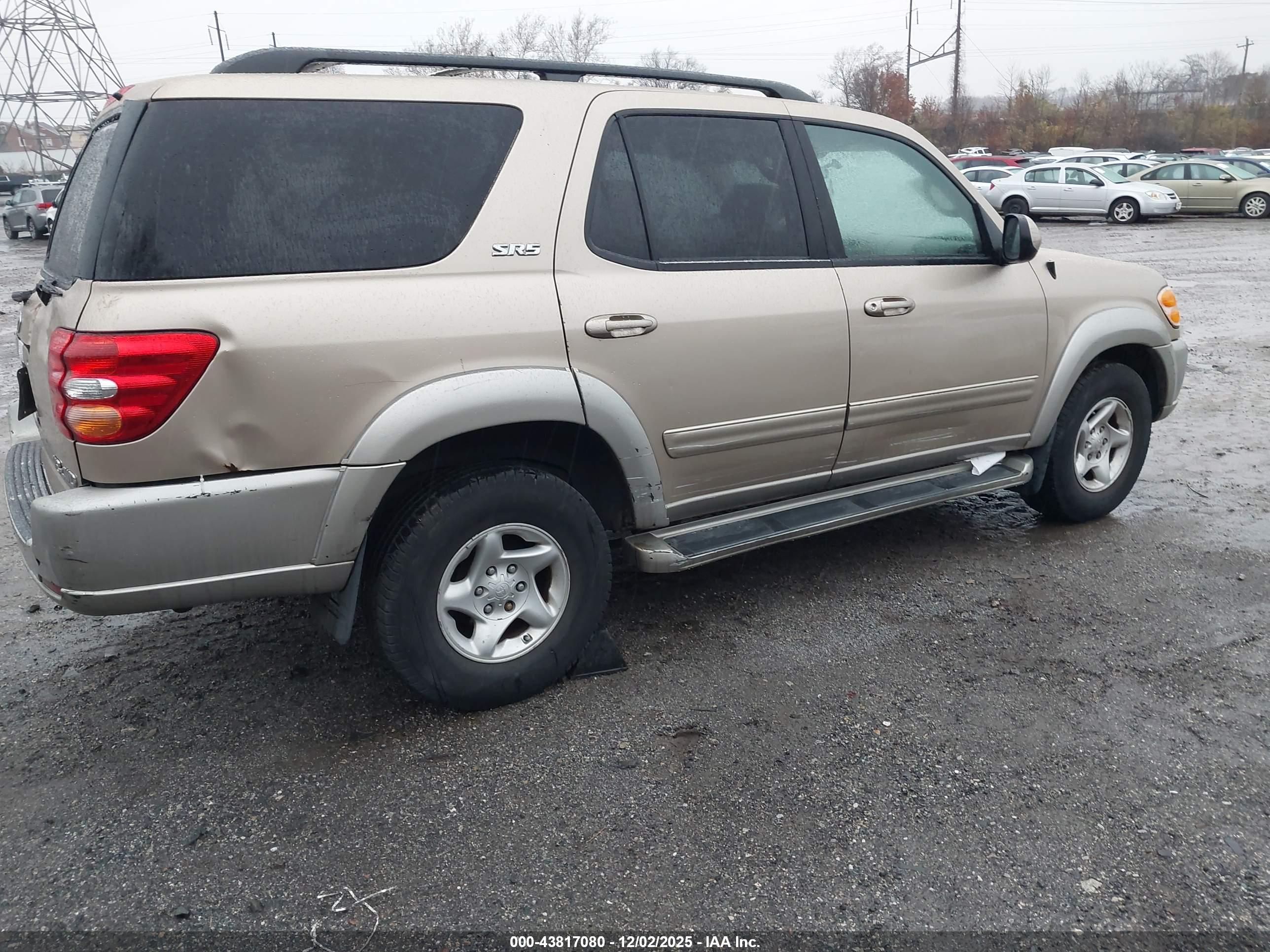 TOYOTA SEQUOIA image 4