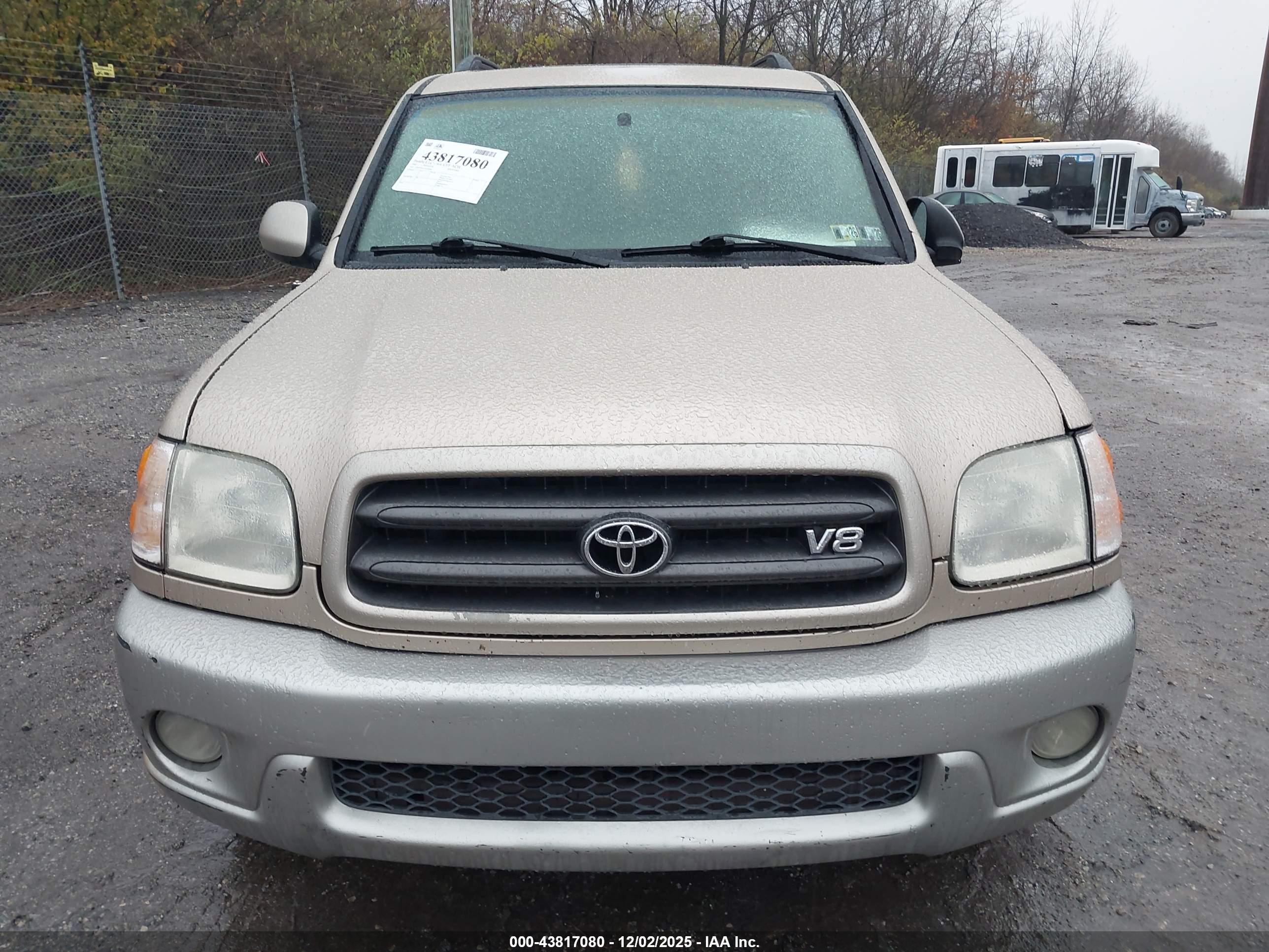 TOYOTA SEQUOIA image 6
