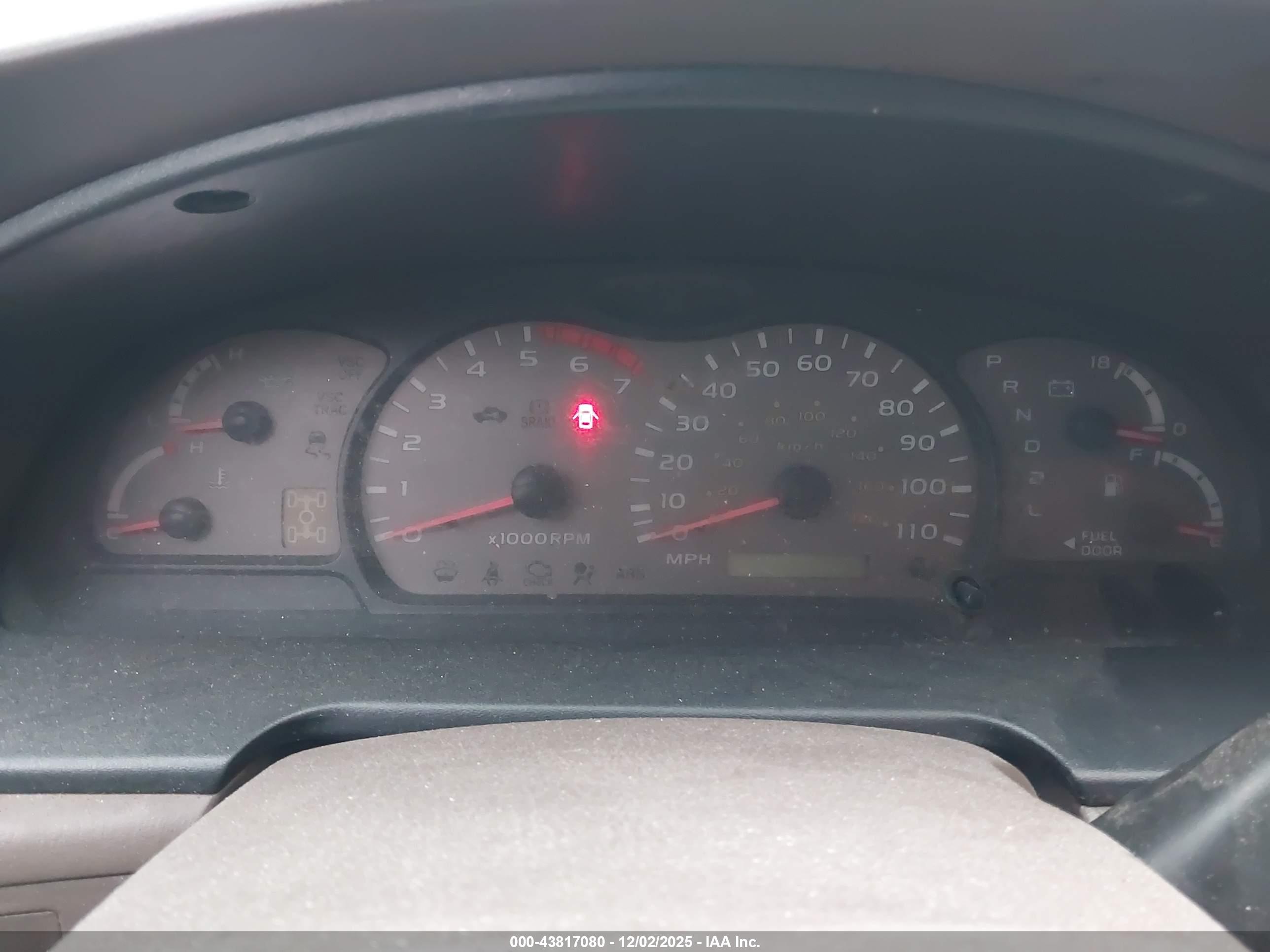 TOYOTA SEQUOIA image 7