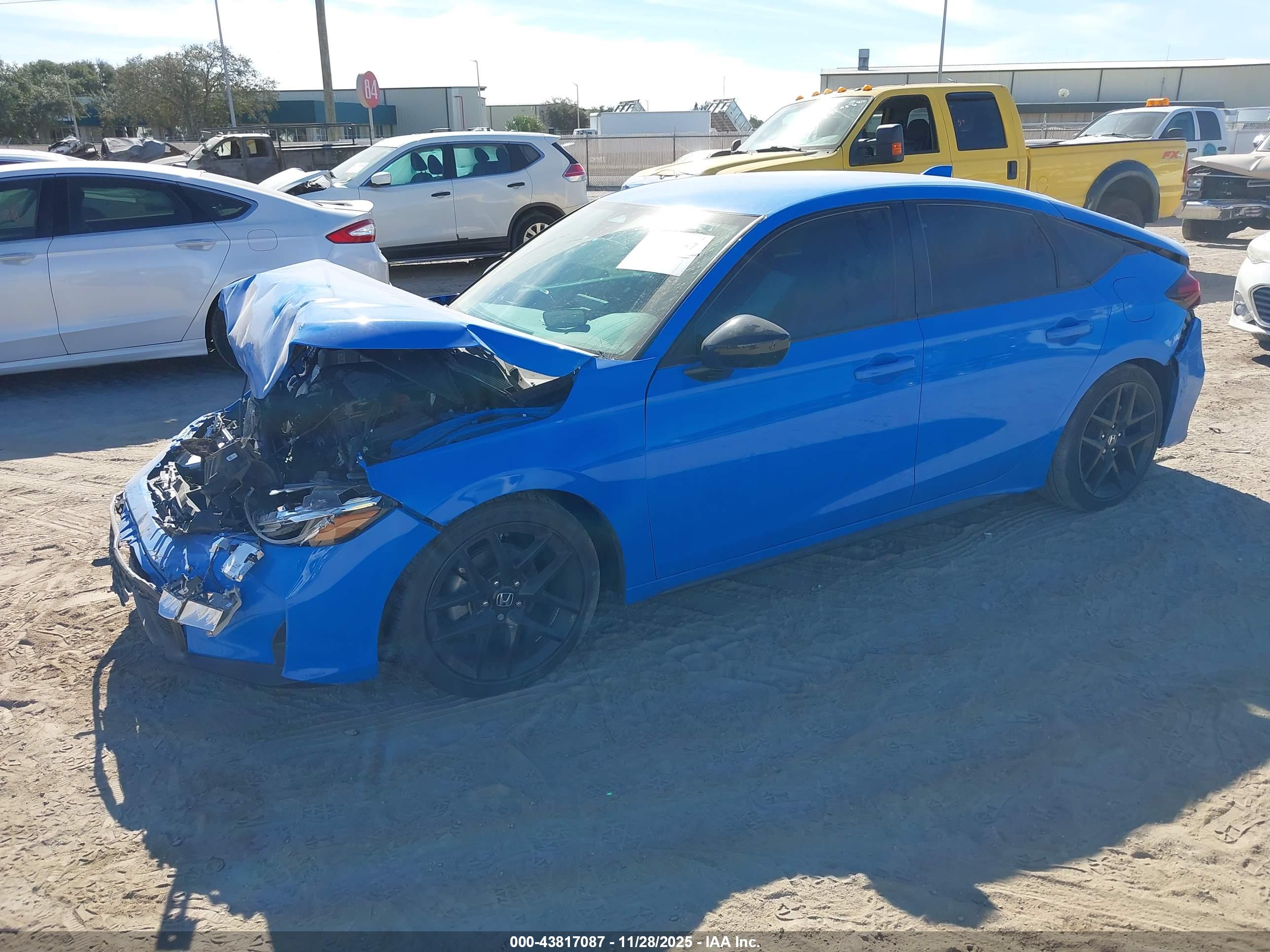 HONDA CIVIC image 2