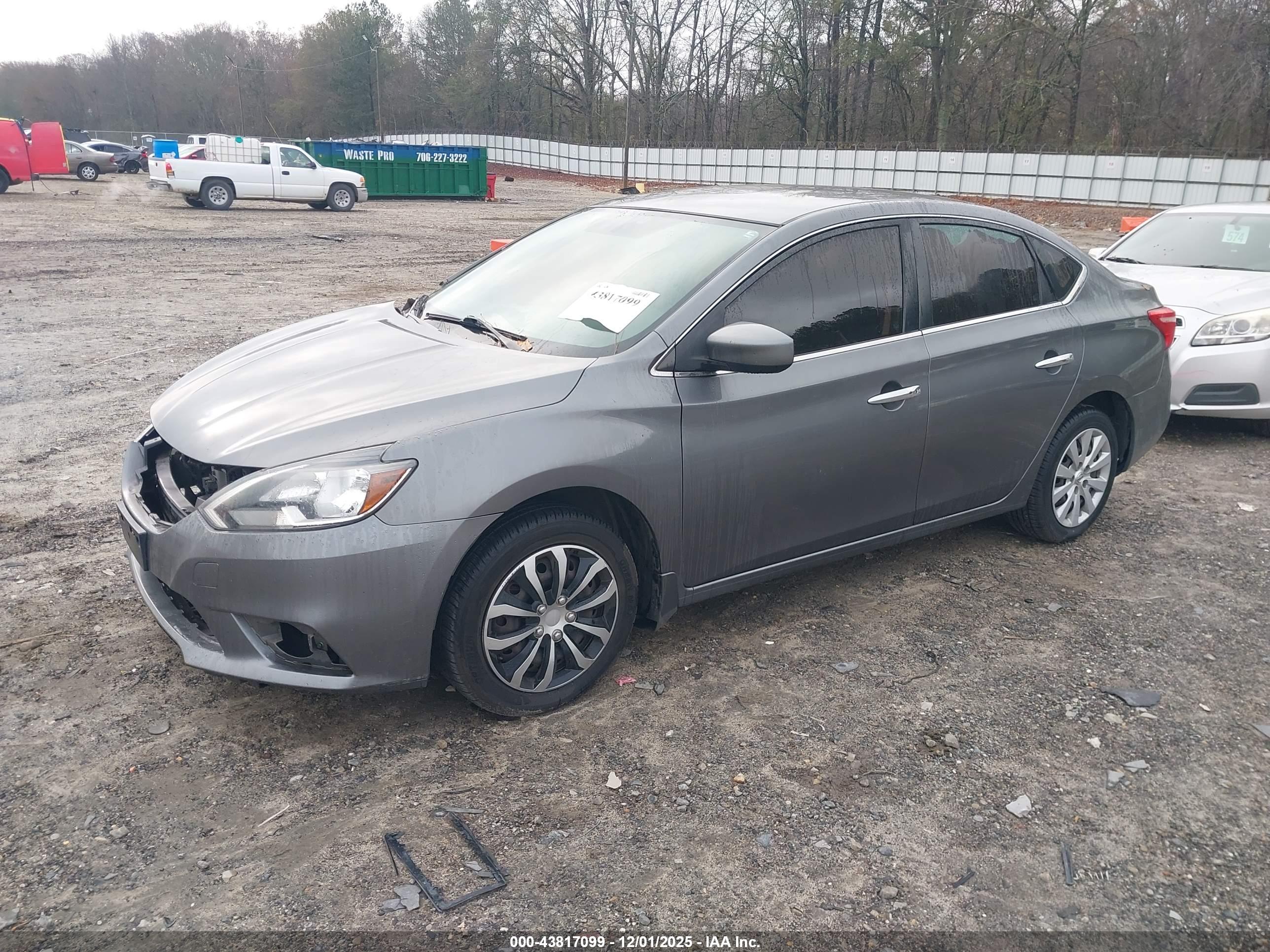 NISSAN SENTRA image 2